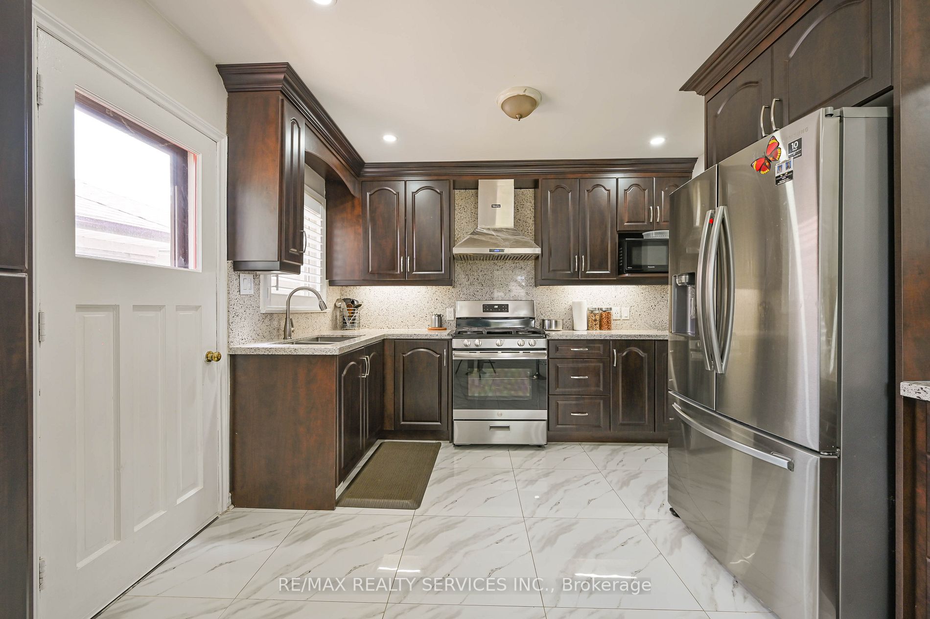 11 Billcar Rd