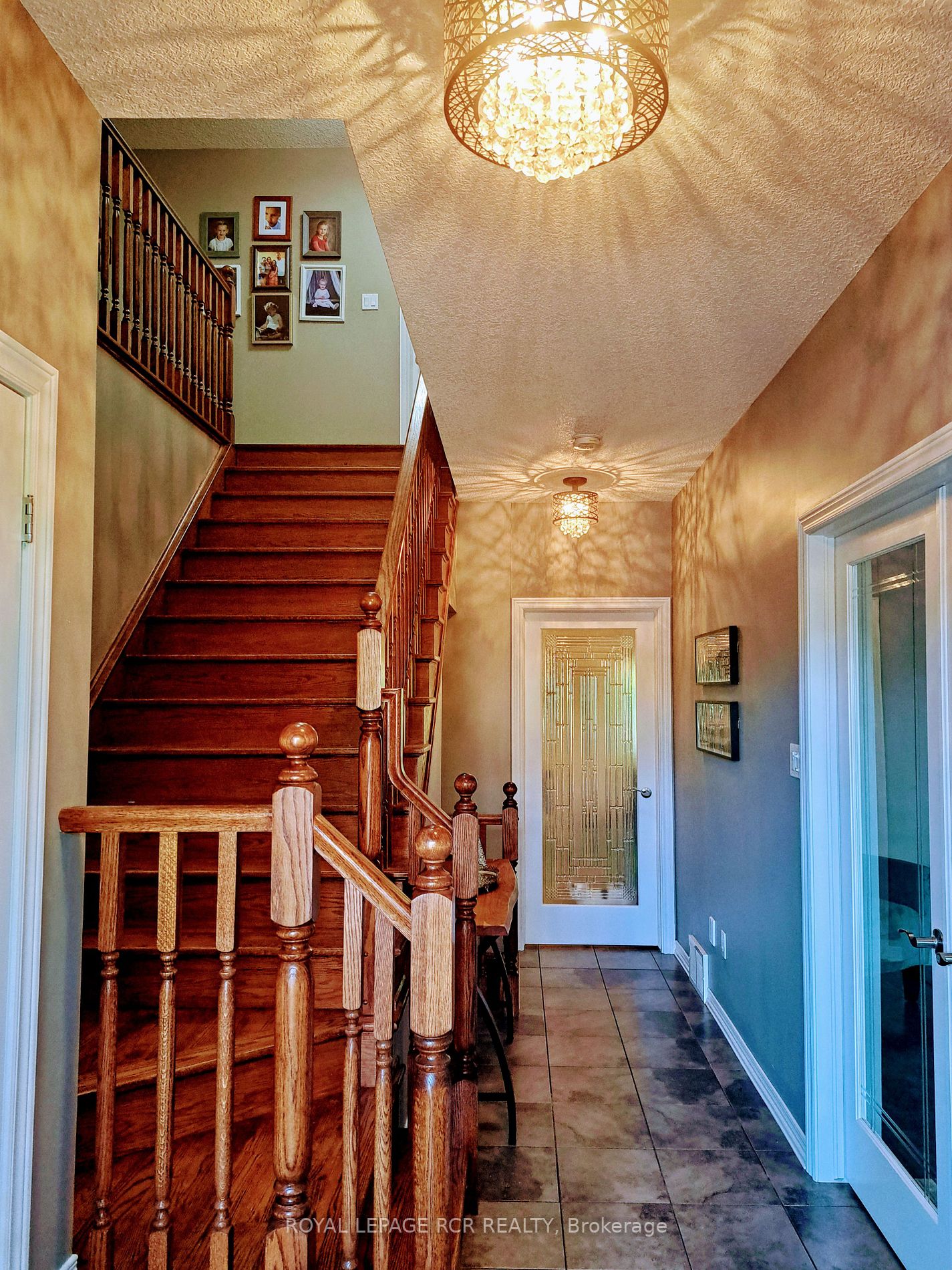 183 Elaine Dr
