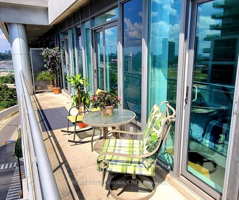 2121 Lake Shore Blvd W, #1513