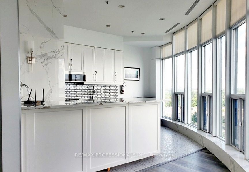 2121 Lake Shore Blvd W, #1513