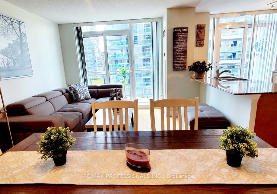2121 Lake Shore Blvd W, #1513