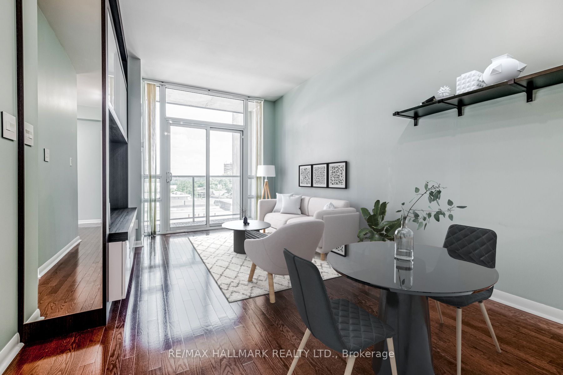3391 Bloor St W, #415
