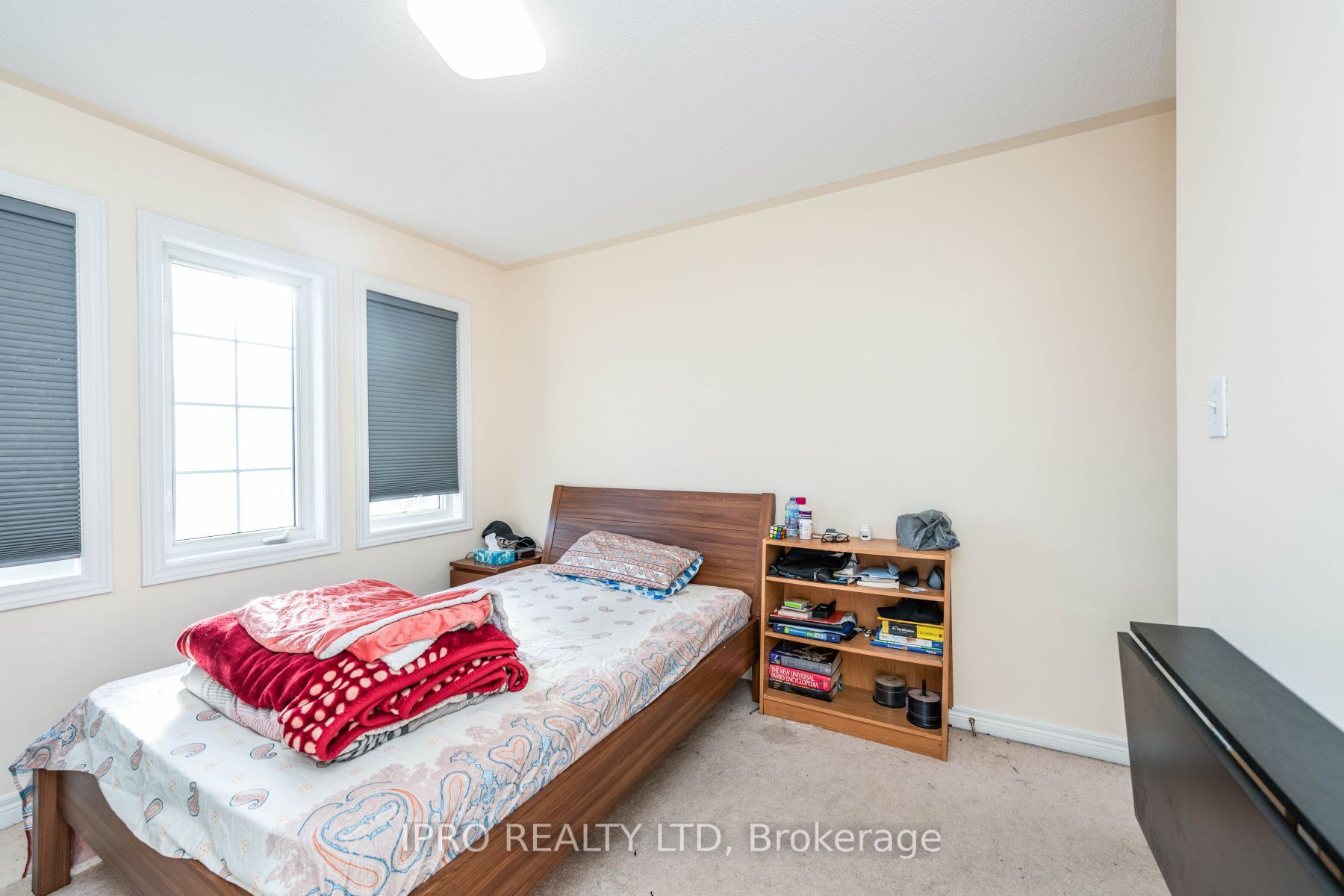 41 Fallstar Cres