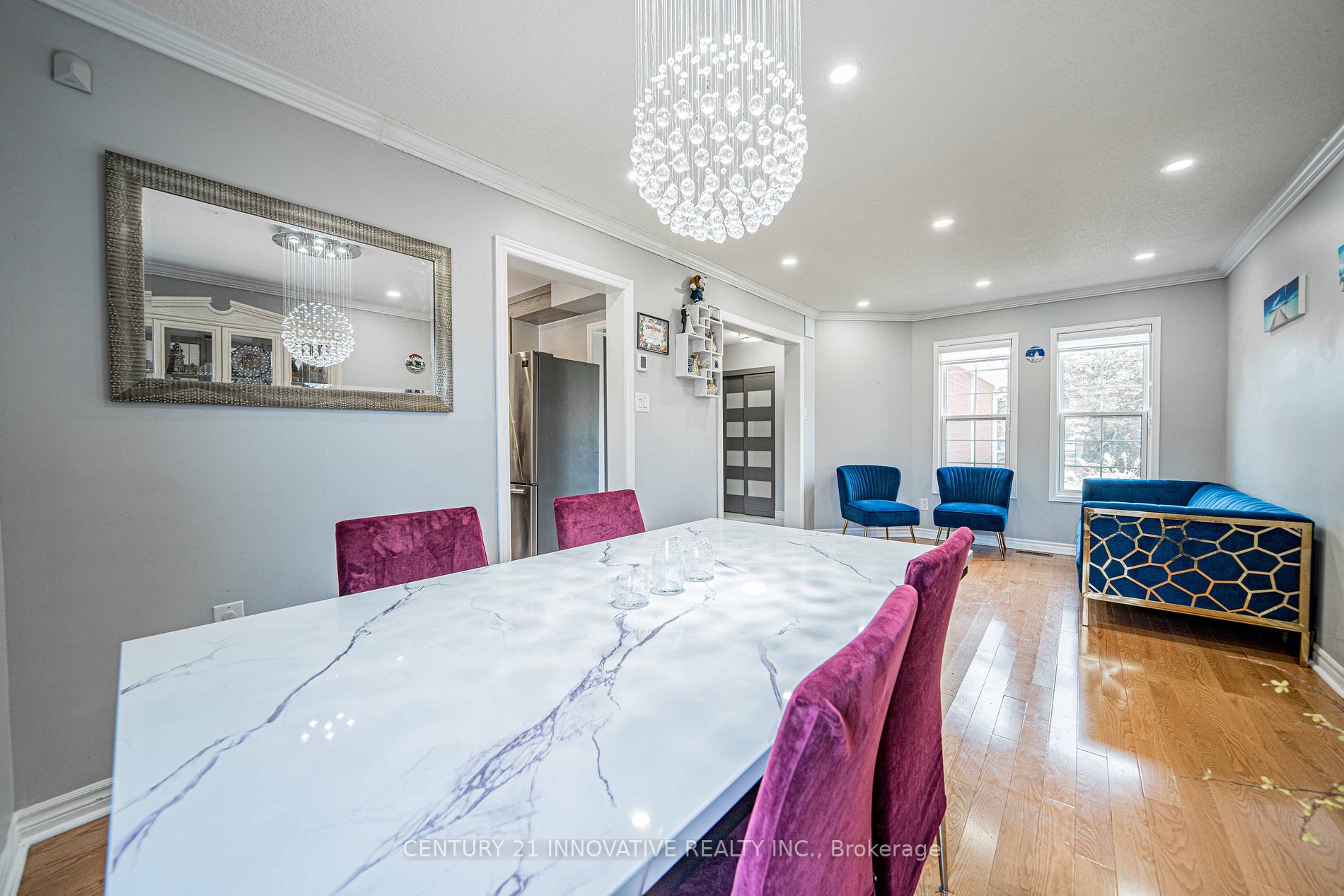 53 Smith Dr