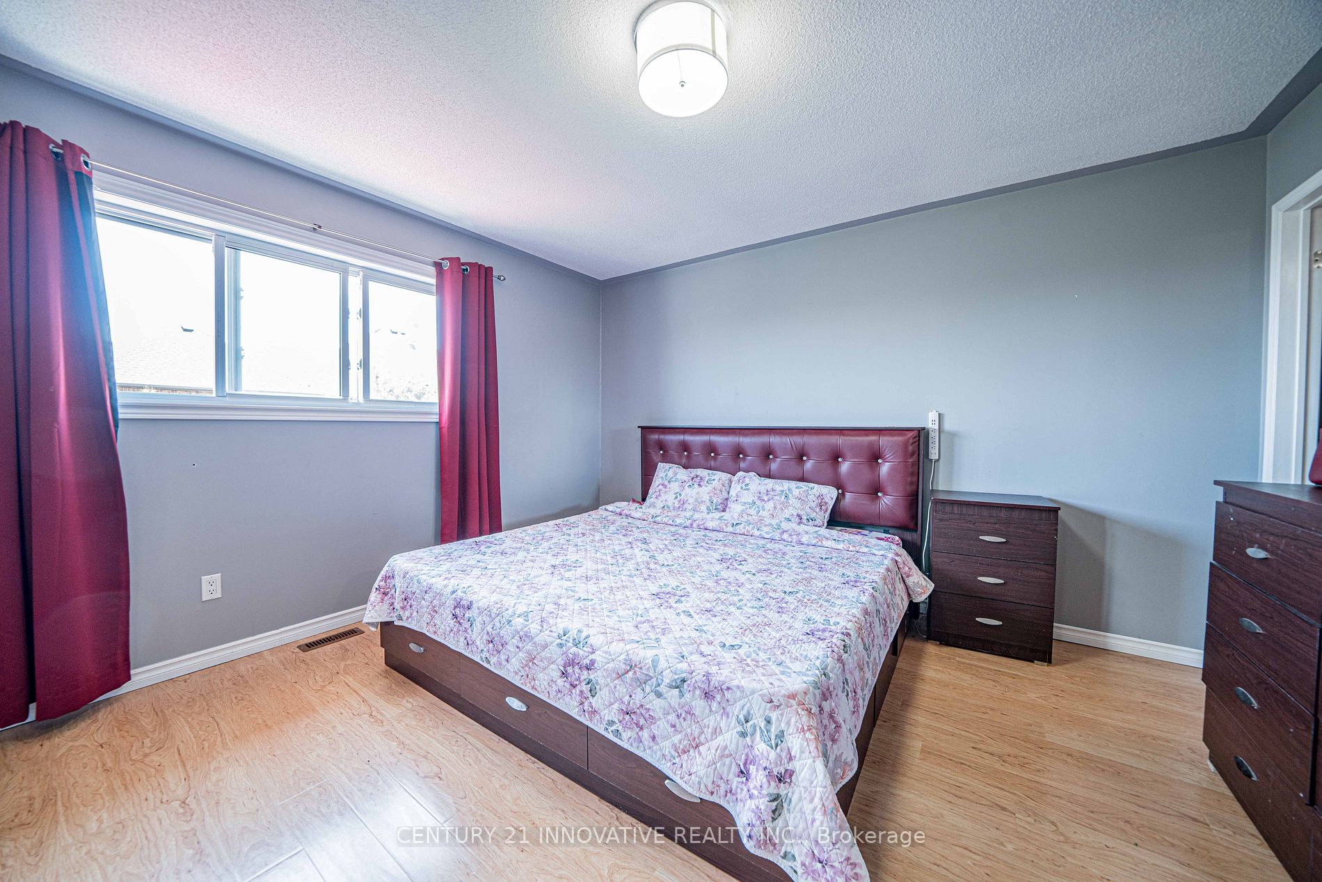 53 Smith Dr