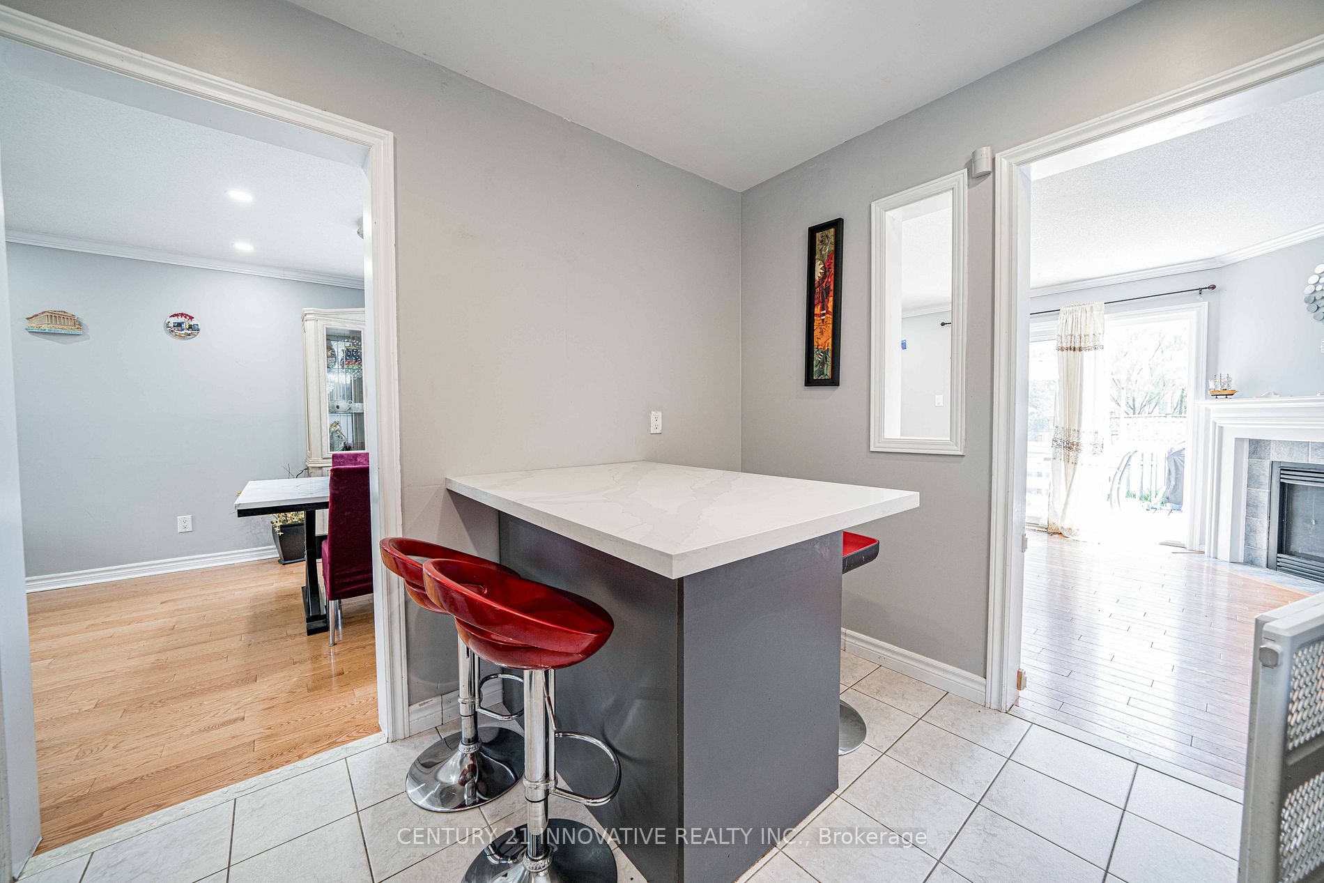53 Smith Dr