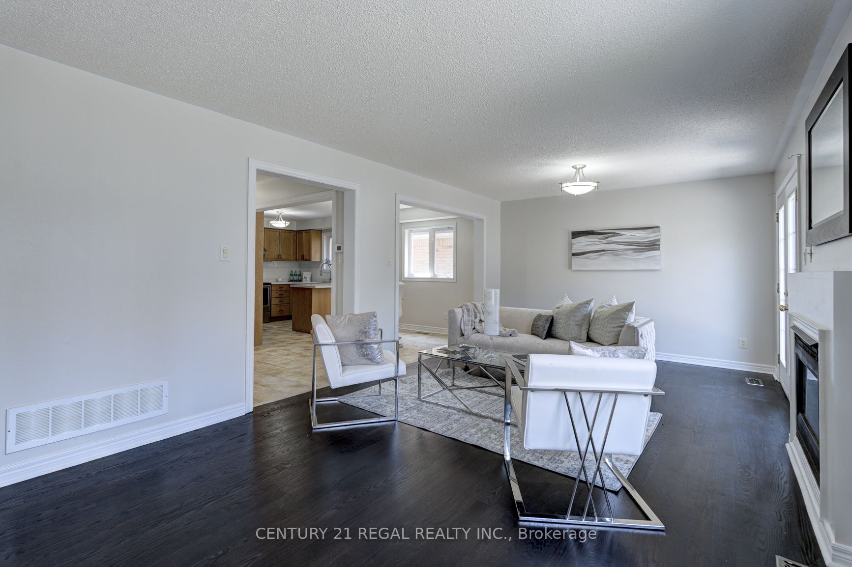 25 Sweet Briar Lane