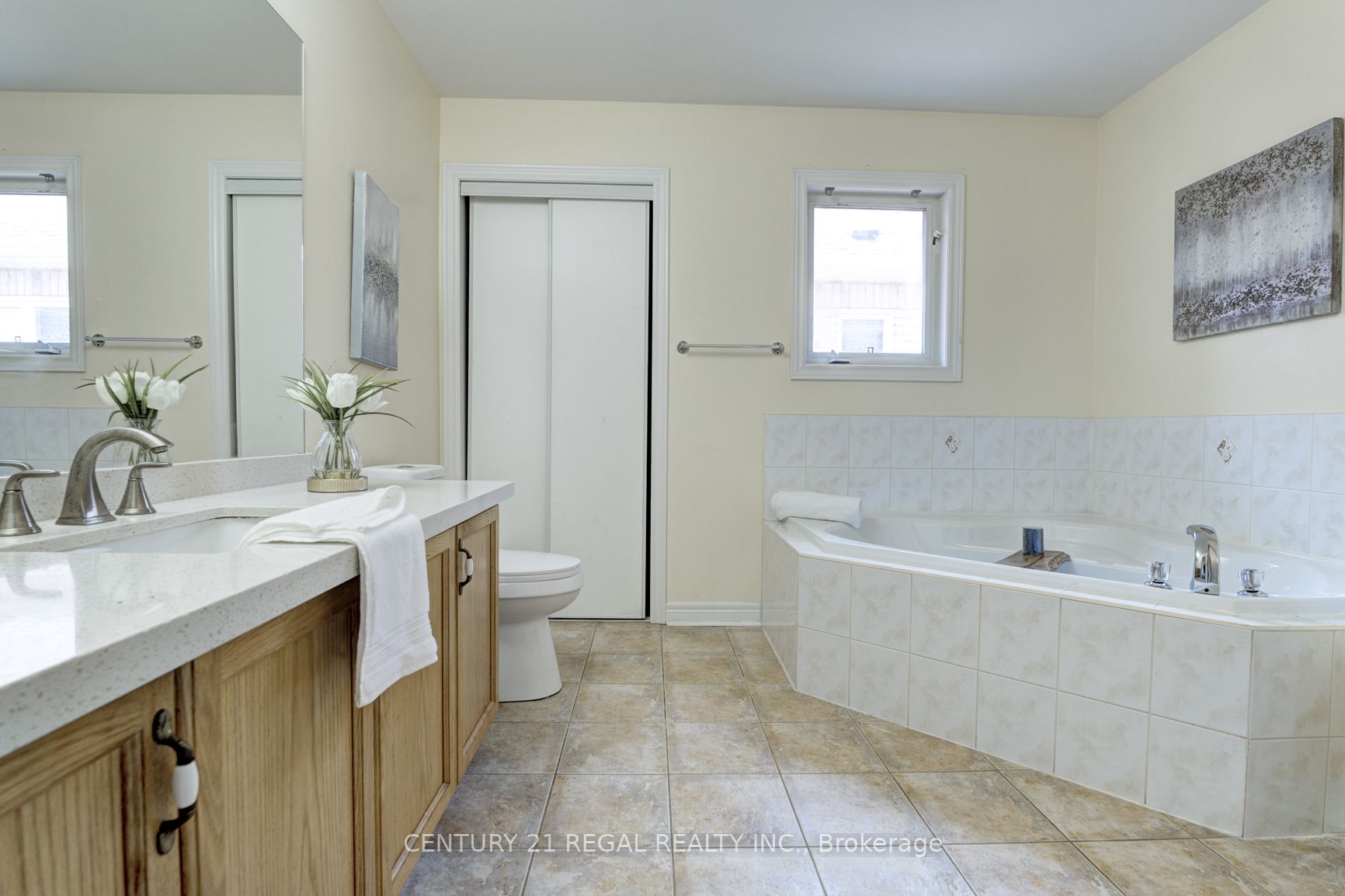 25 Sweet Briar Lane