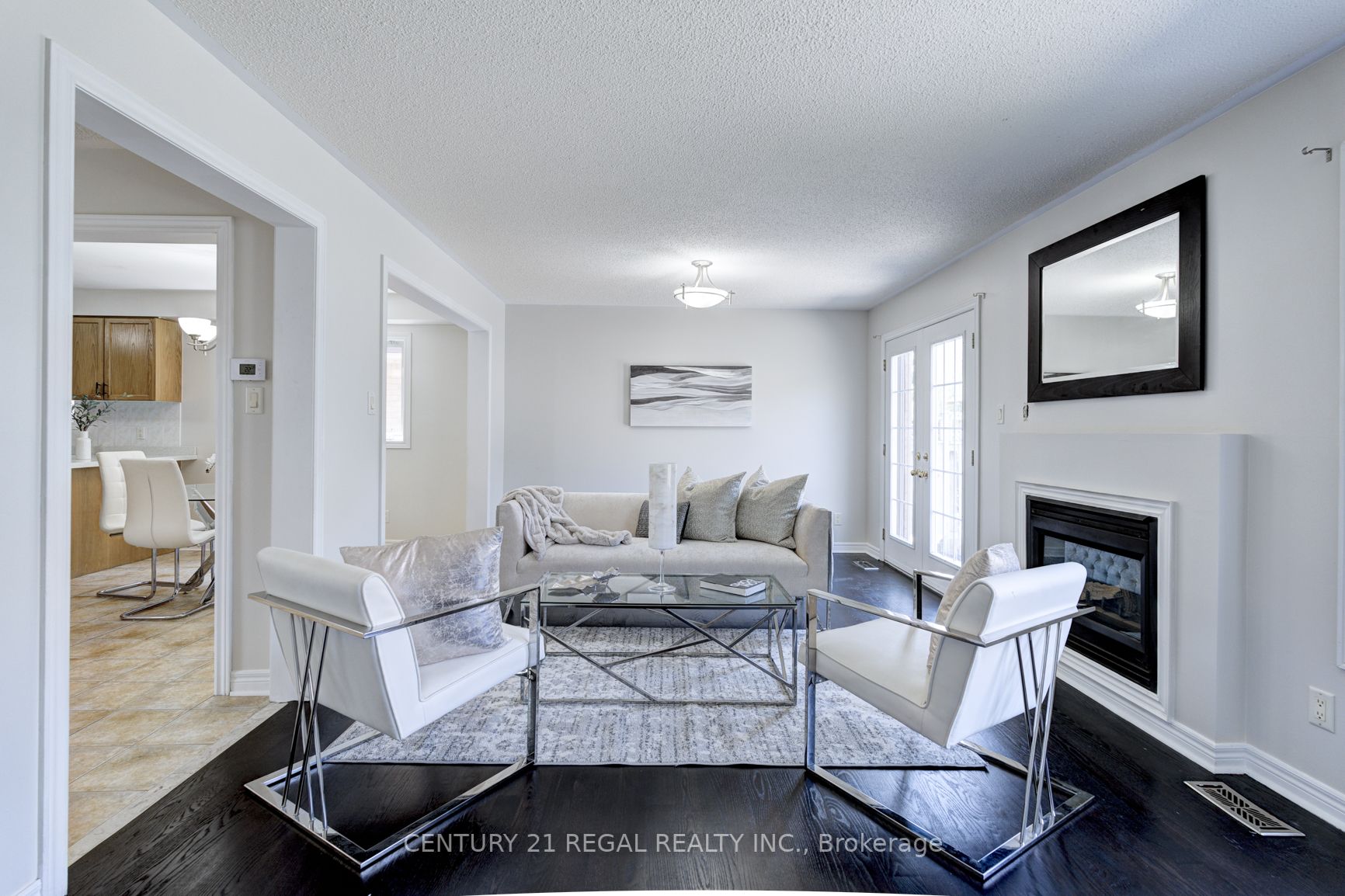25 Sweet Briar Lane