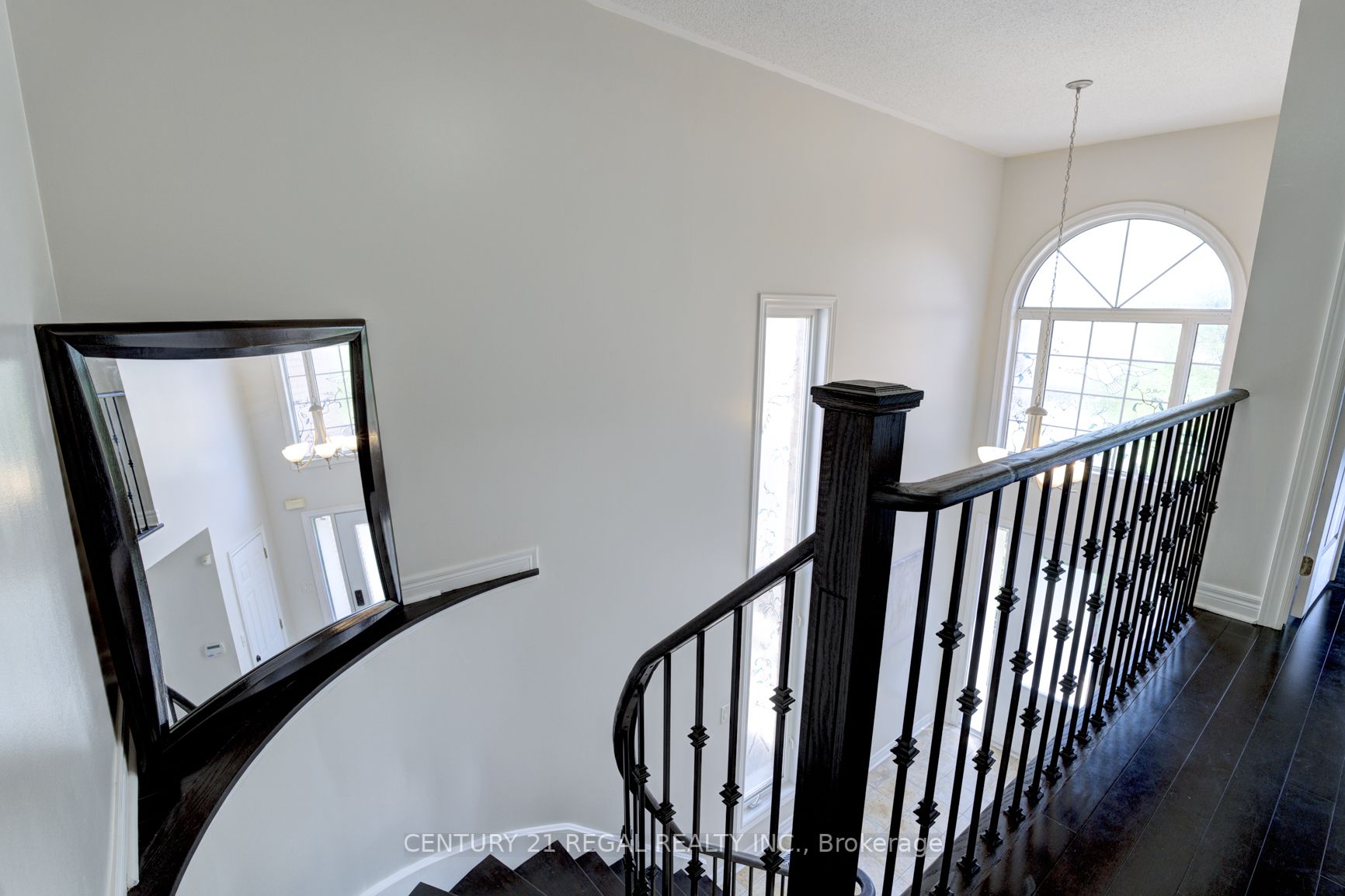 25 Sweet Briar Lane