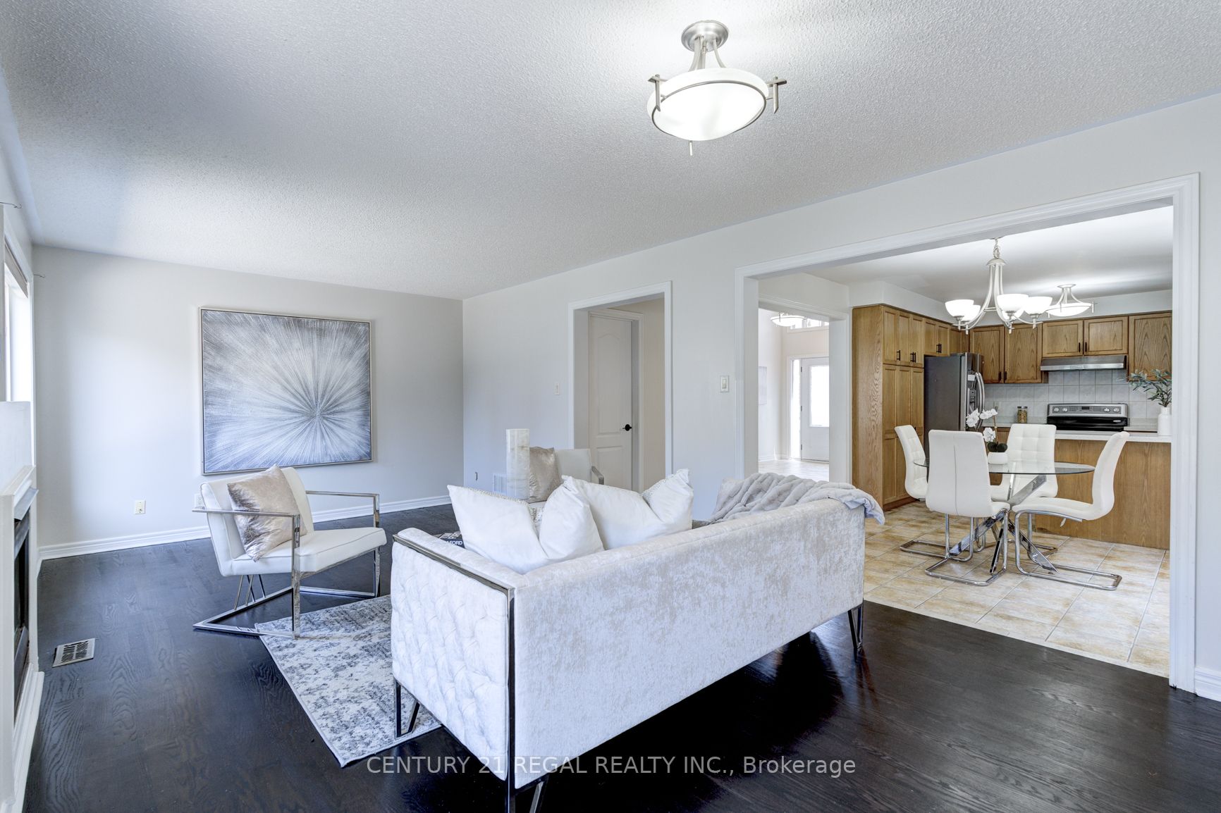 25 Sweet Briar Lane