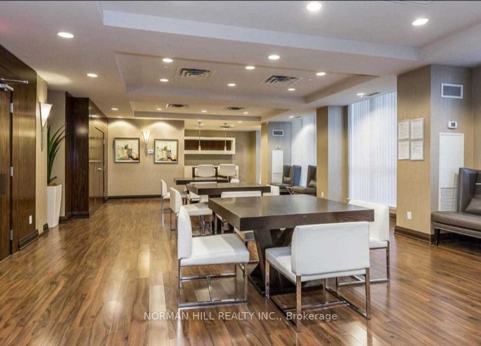 3 Michael Power Pl, #2309