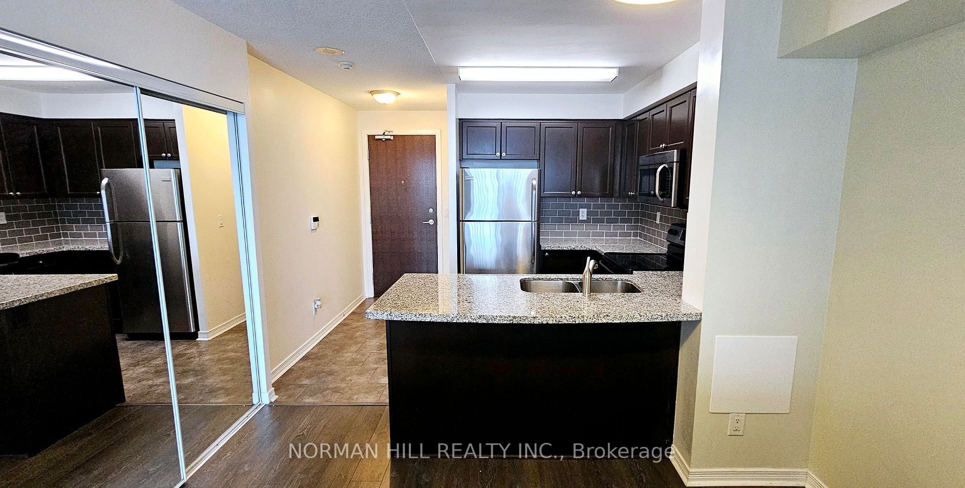3 Michael Power Pl, #2309
