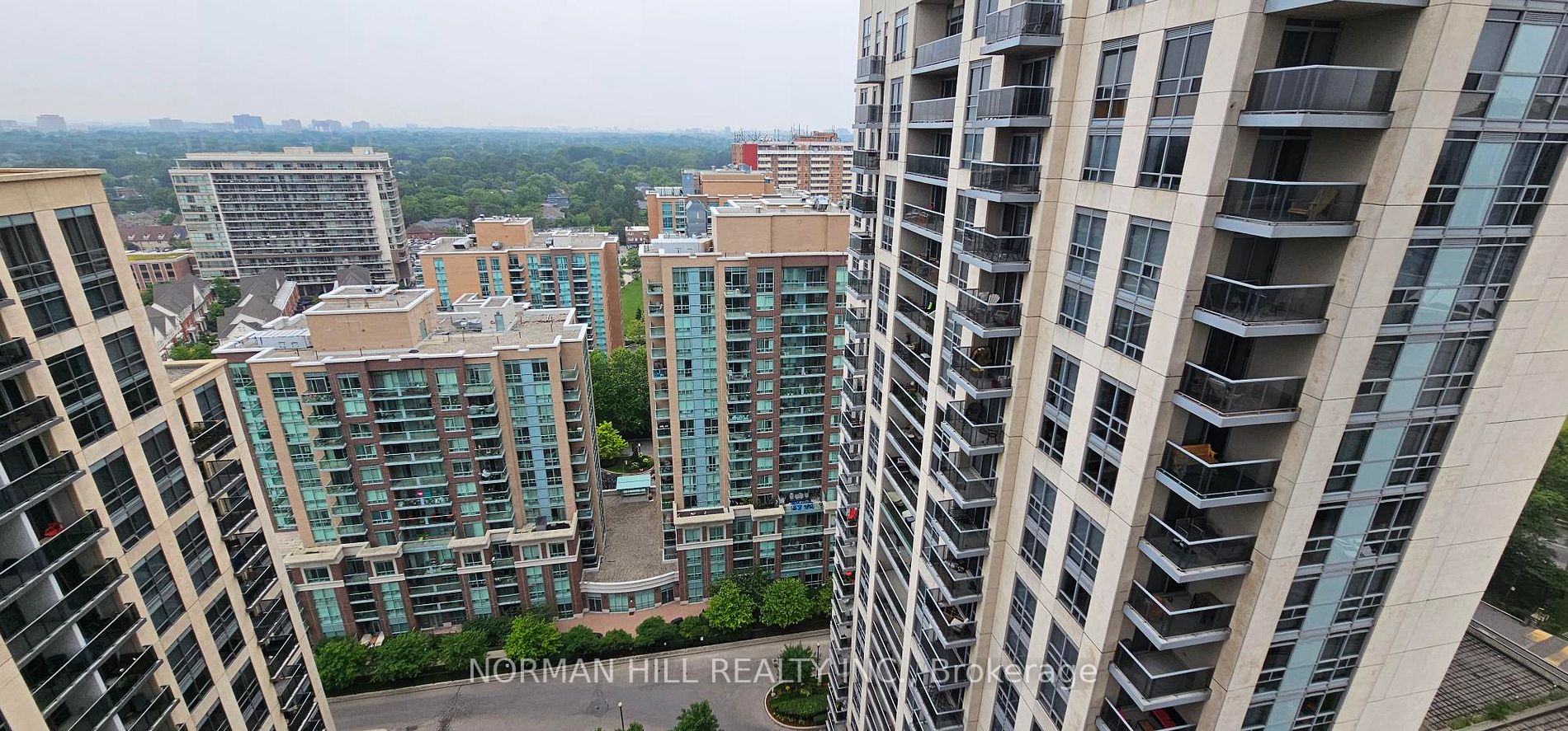 3 Michael Power Pl, #2309