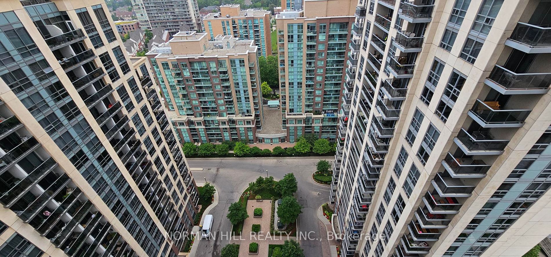 3 Michael Power Pl, #2309