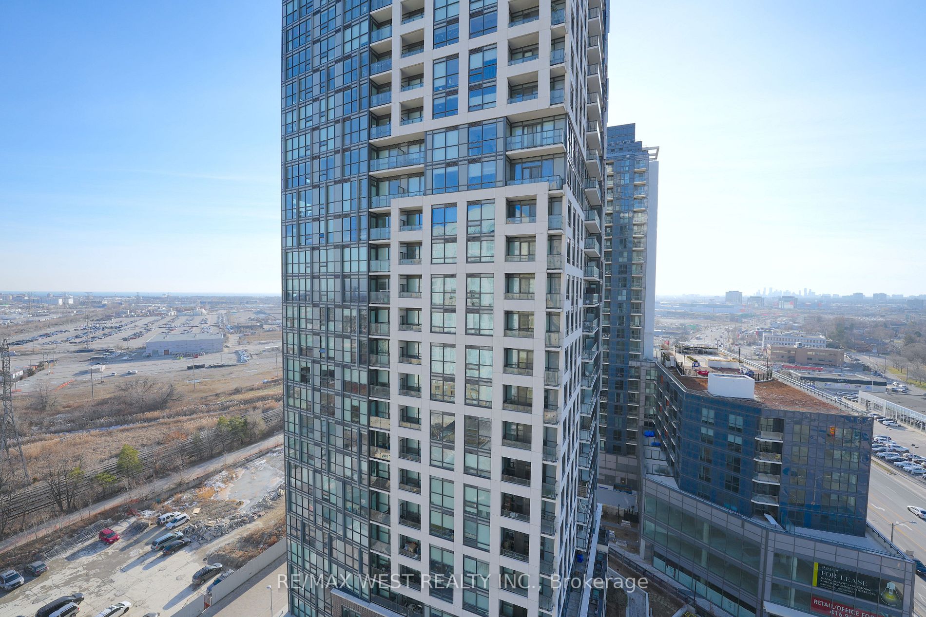 30 Samuel Wood Way, #1410