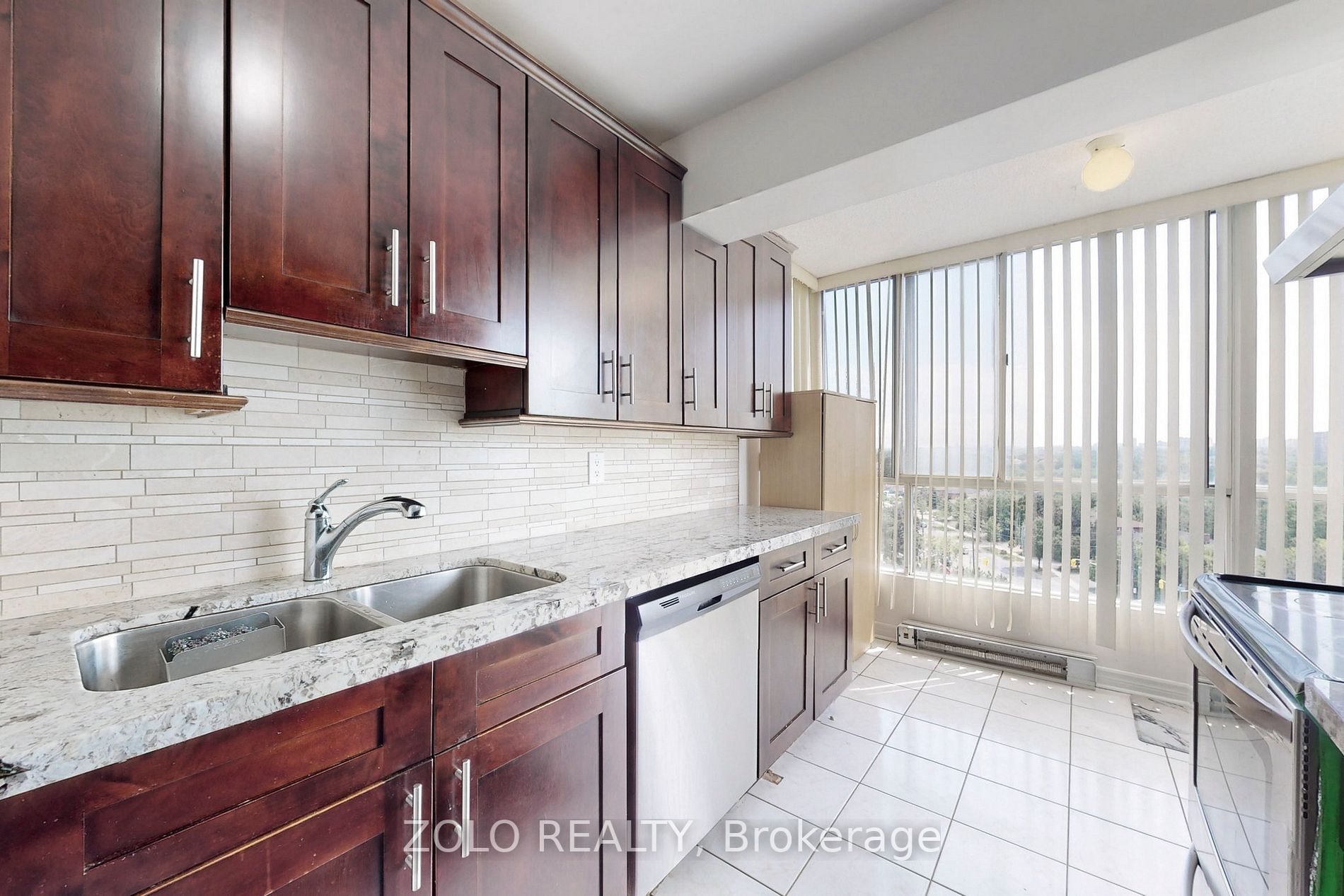 3077 Weston Rd, #1105