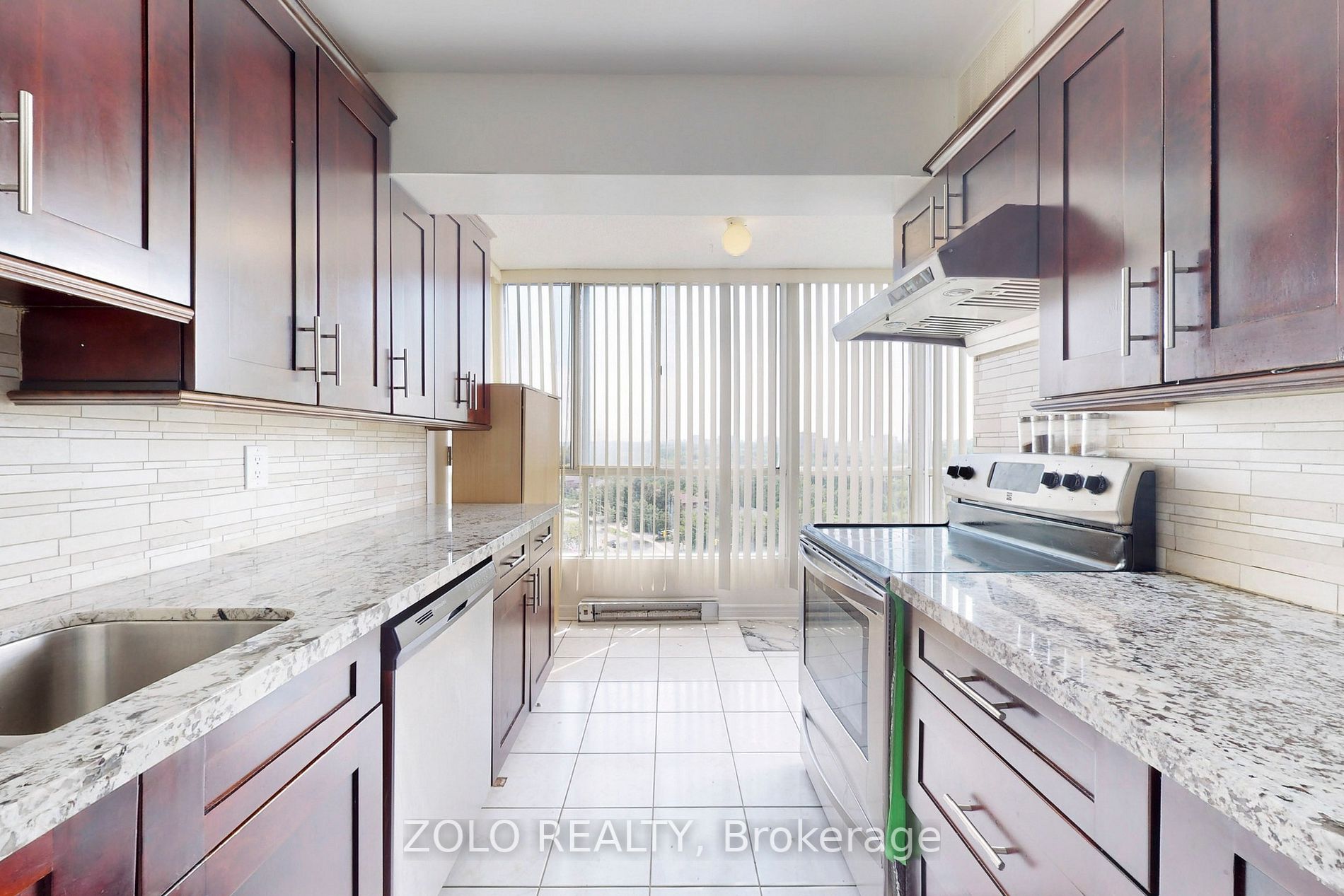 3077 Weston Rd, #1105
