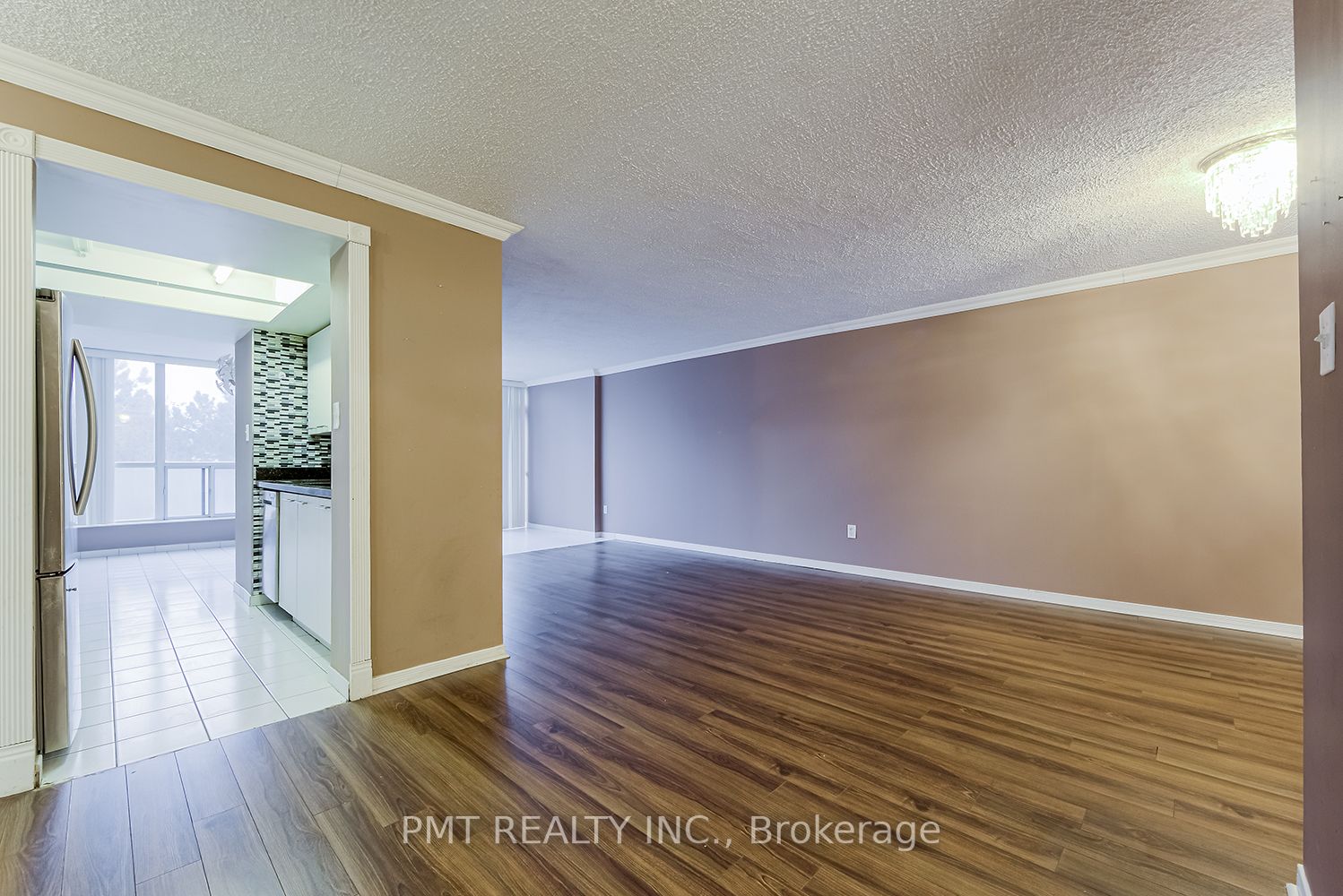 Listing W6635290 - Large Photo # 3