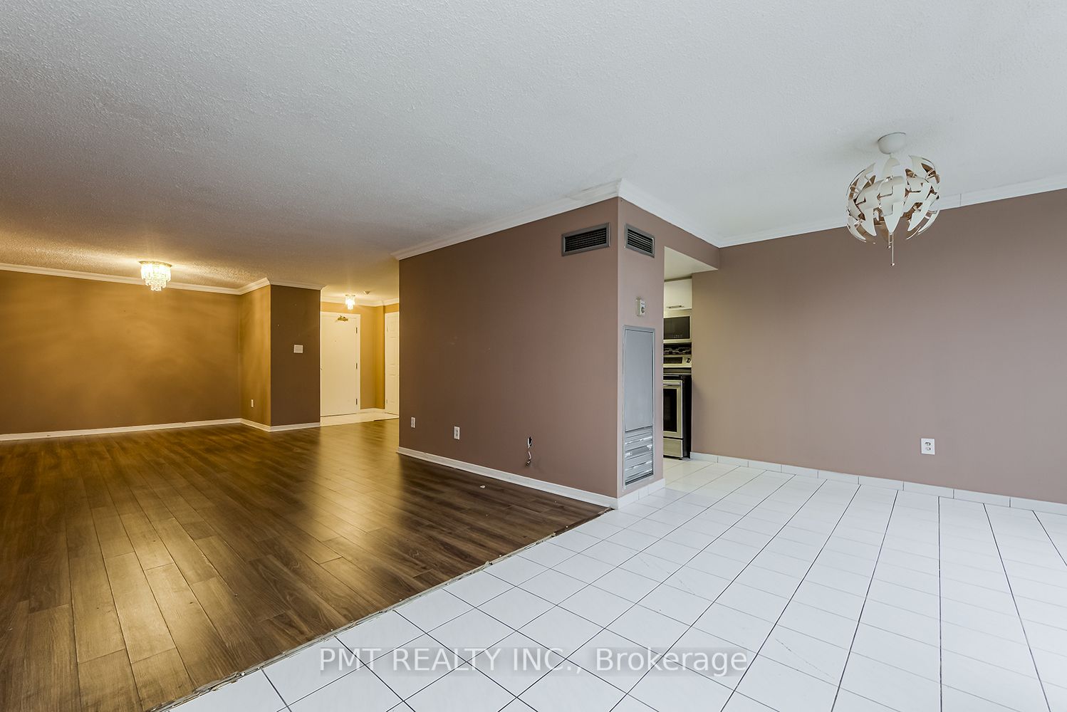 Listing W6635290 - Large Photo # 8