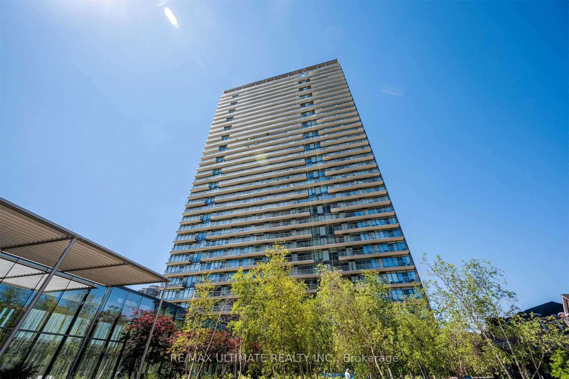 105 The Queensway Ave, #301