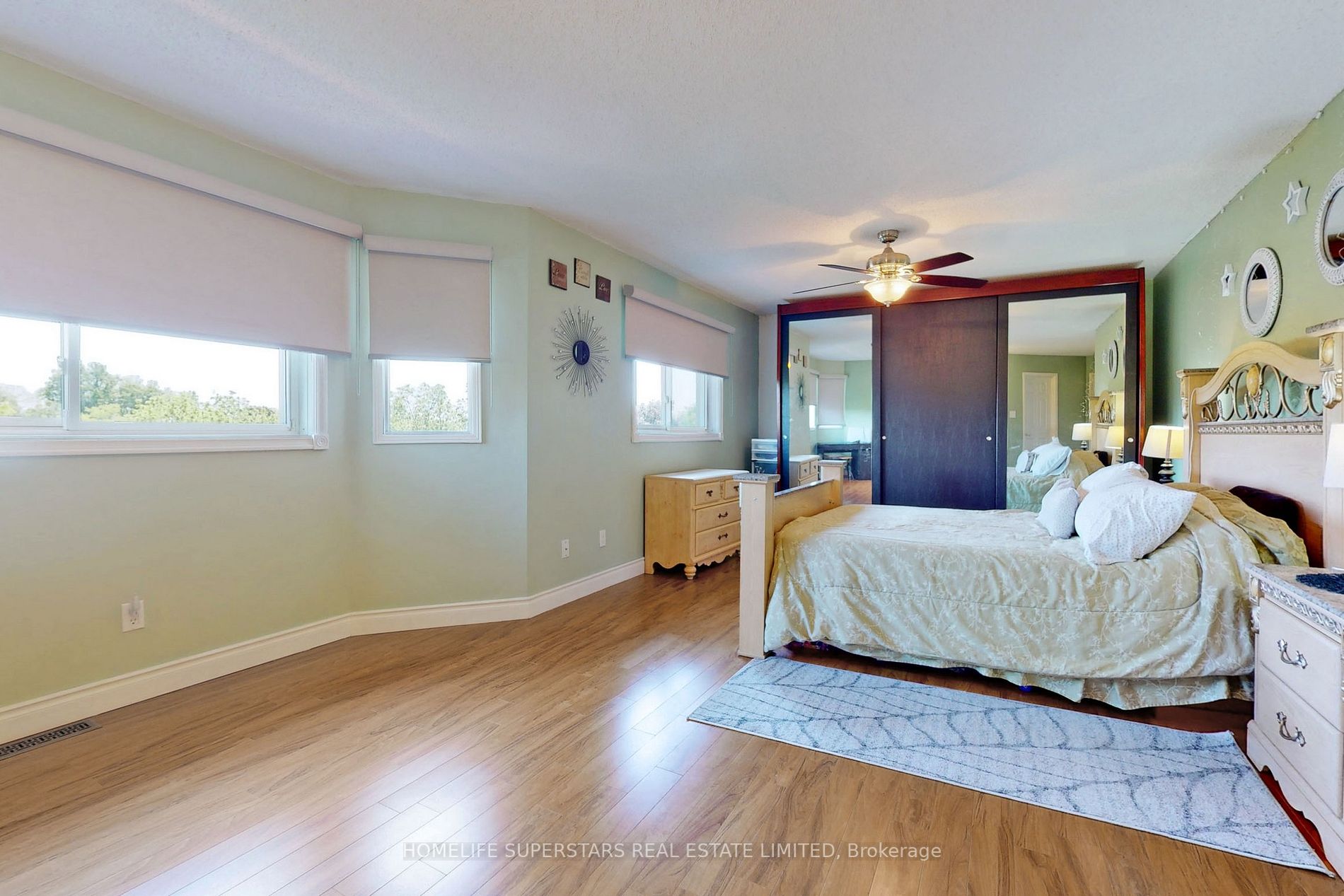 34 Sifford Crt