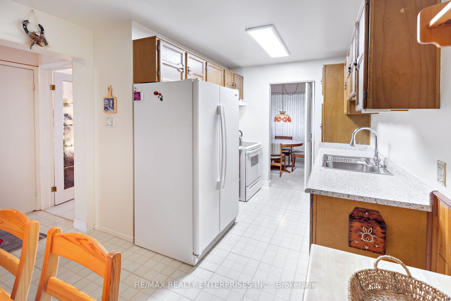 1098 Bordeaux Crt
