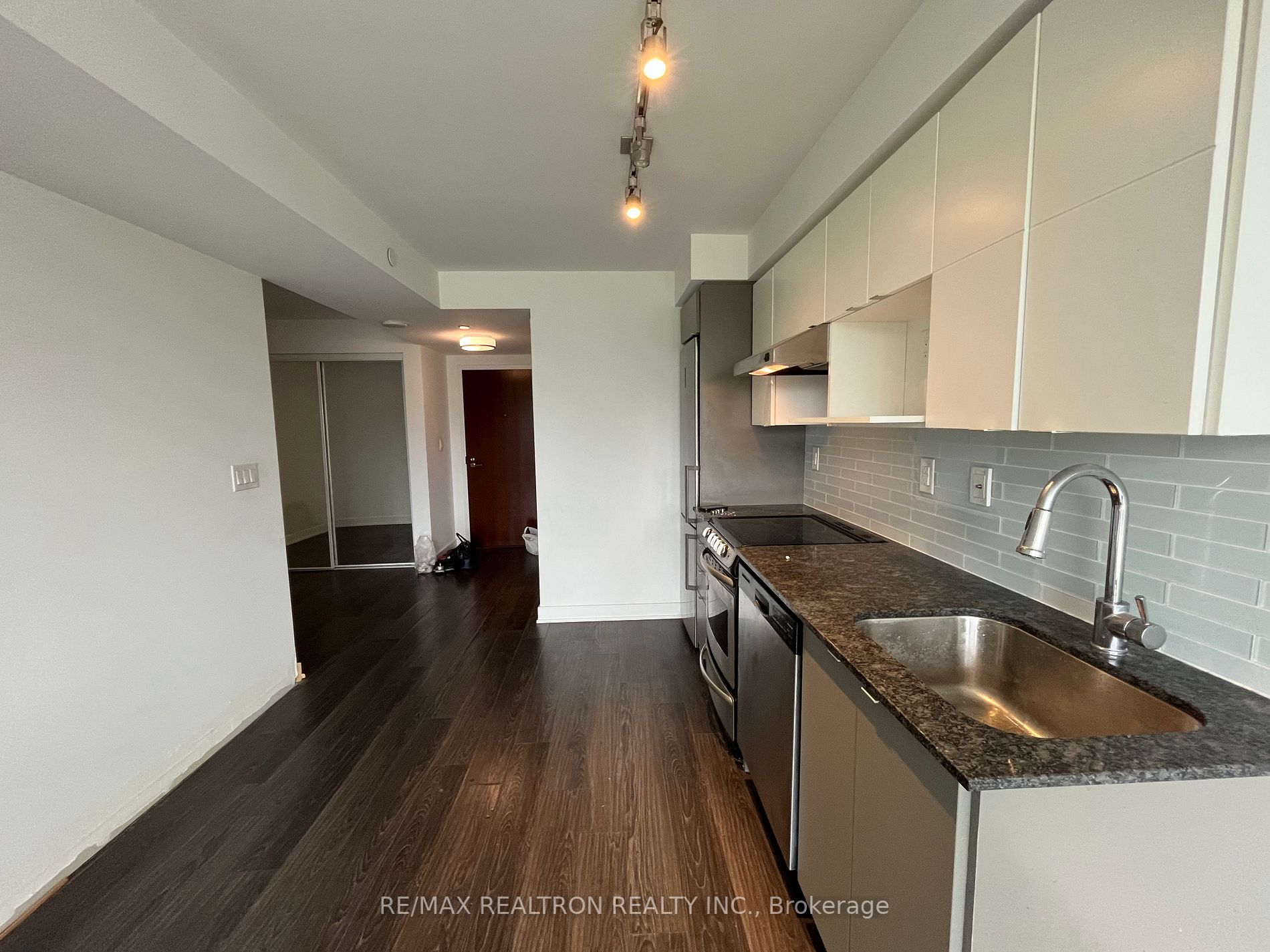 160 Flemington Road, #307