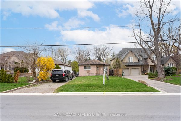 1503 Indian Grve, Mississauga