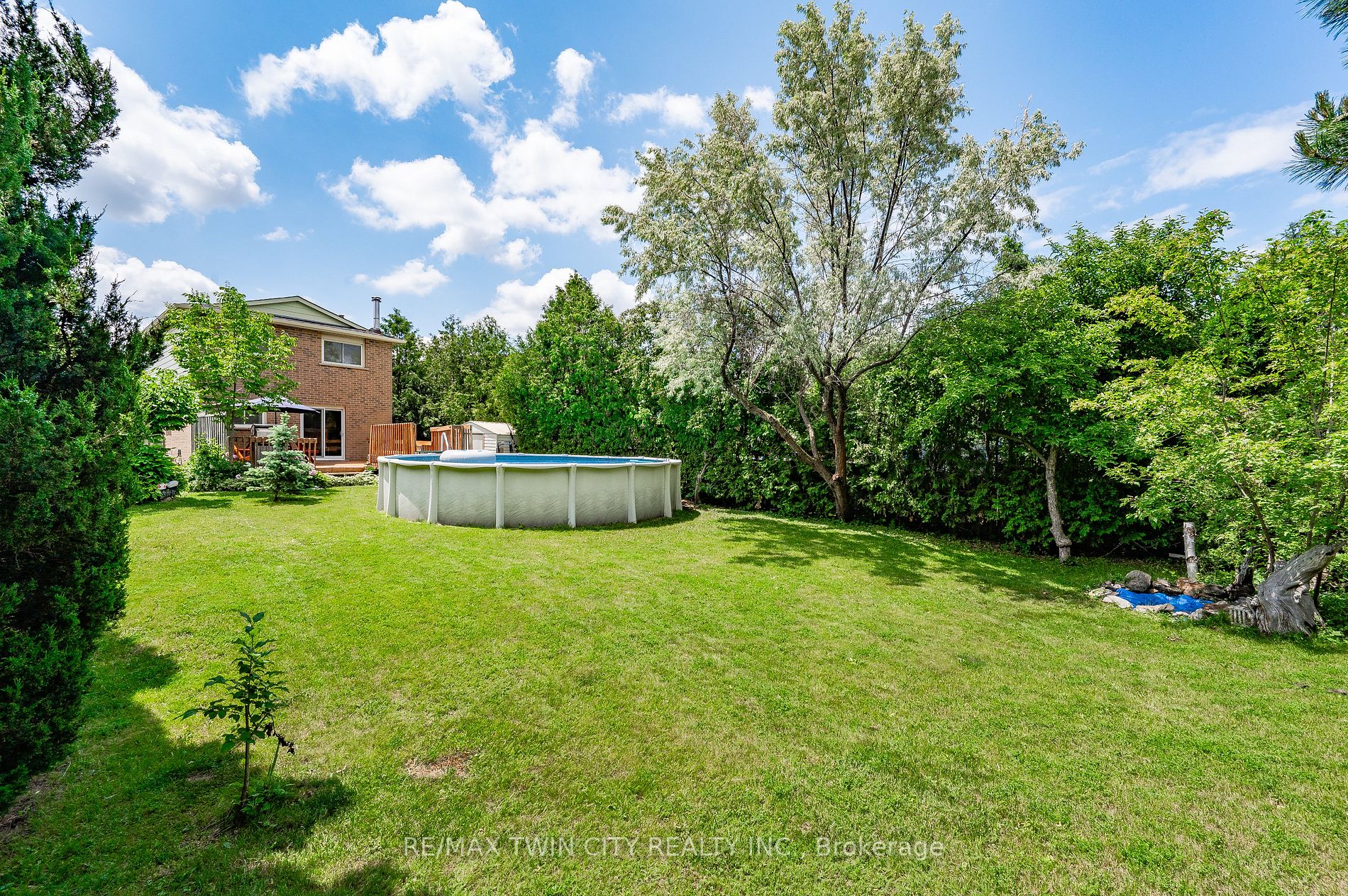 3017 Plum Tree Court