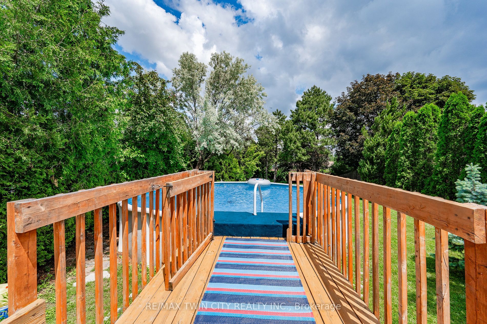 3017 Plum Tree Court