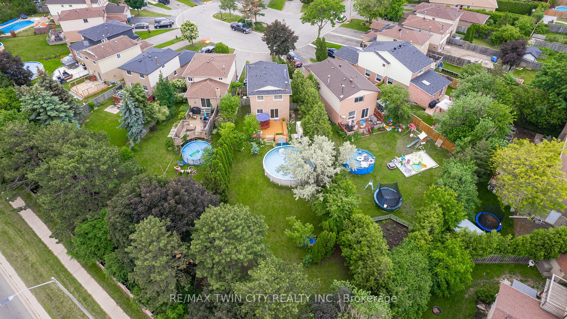 3017 Plum Tree Court