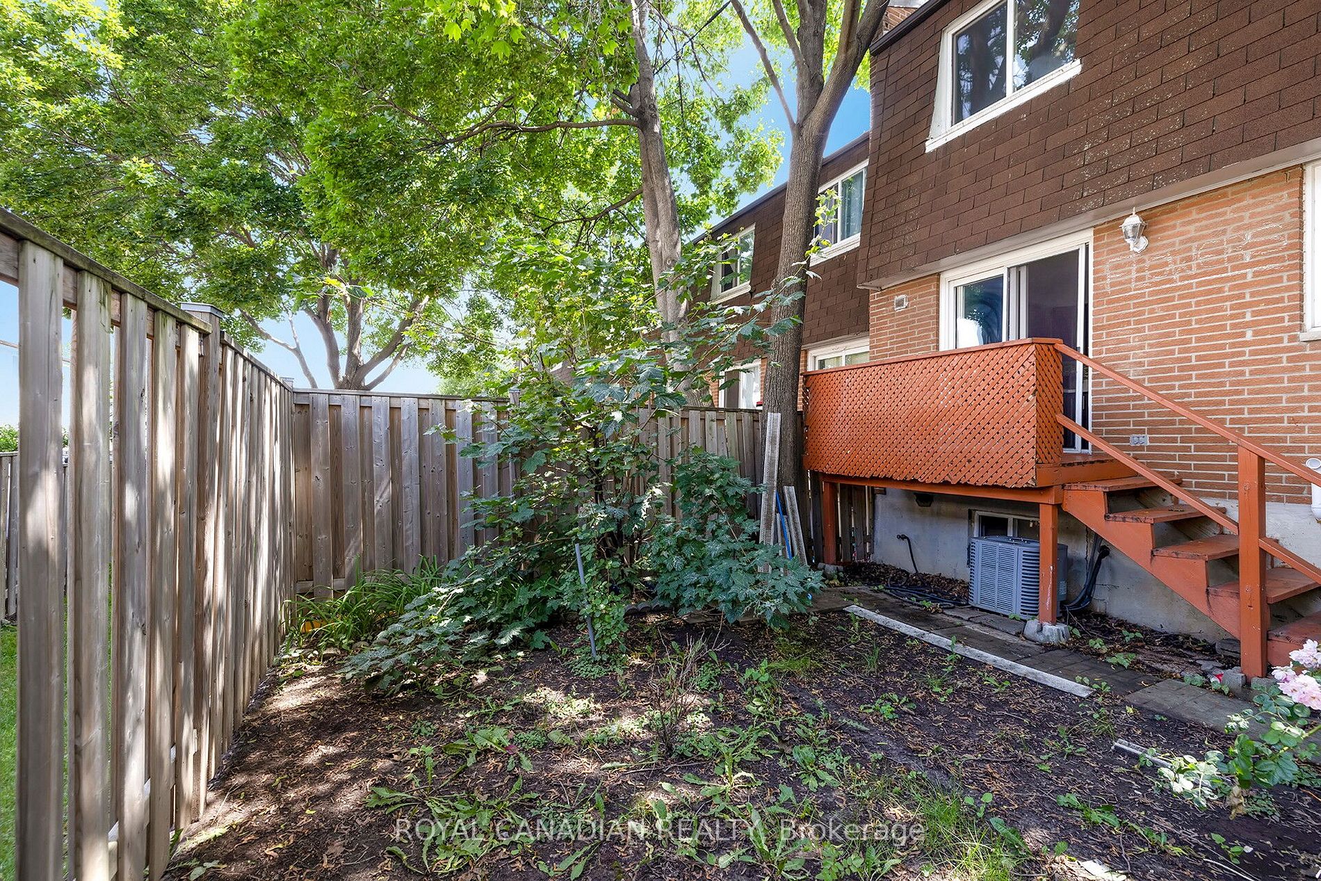 7475 Goreway Dr, ##55