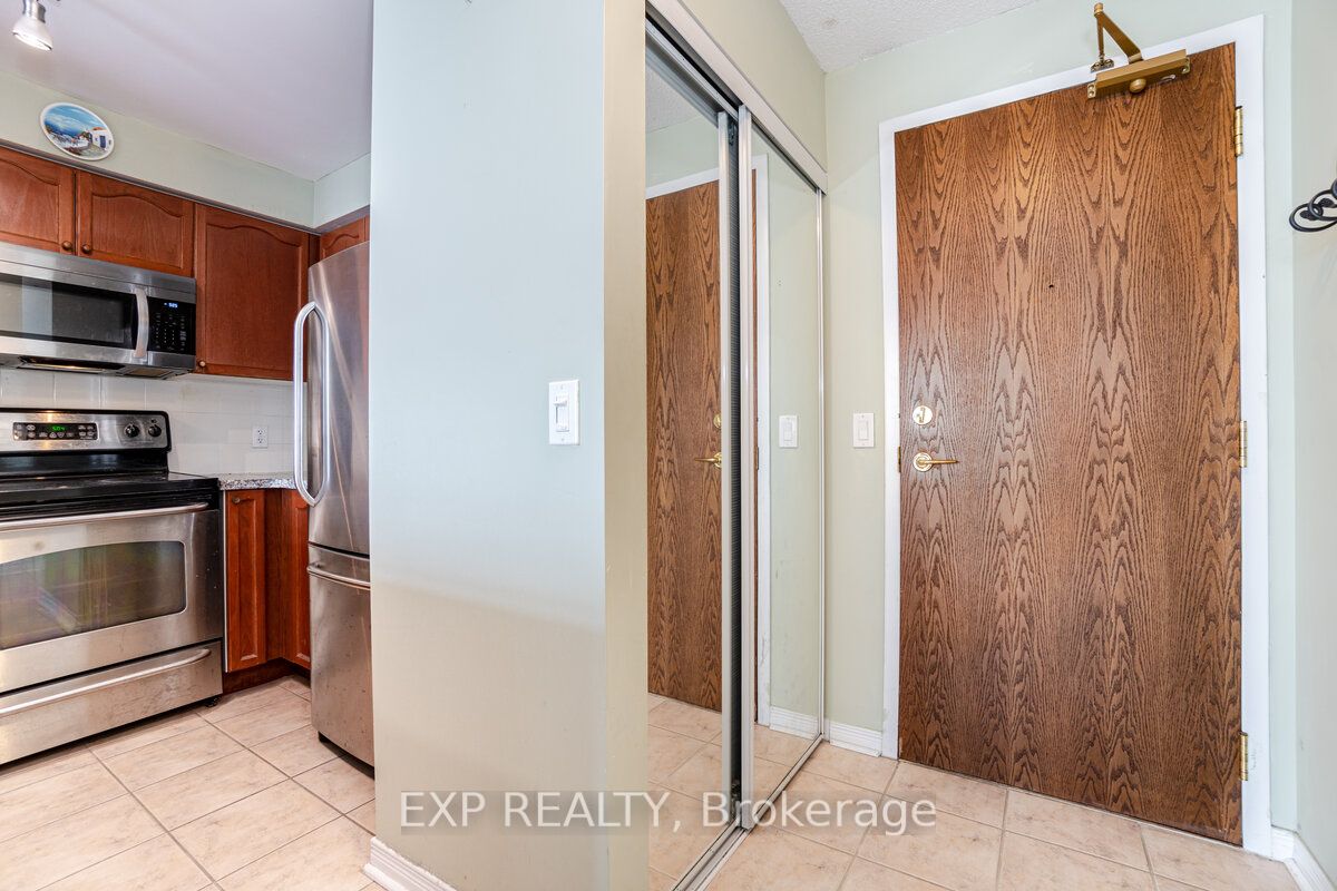 4889 Kimbermount Avenue, #PH7