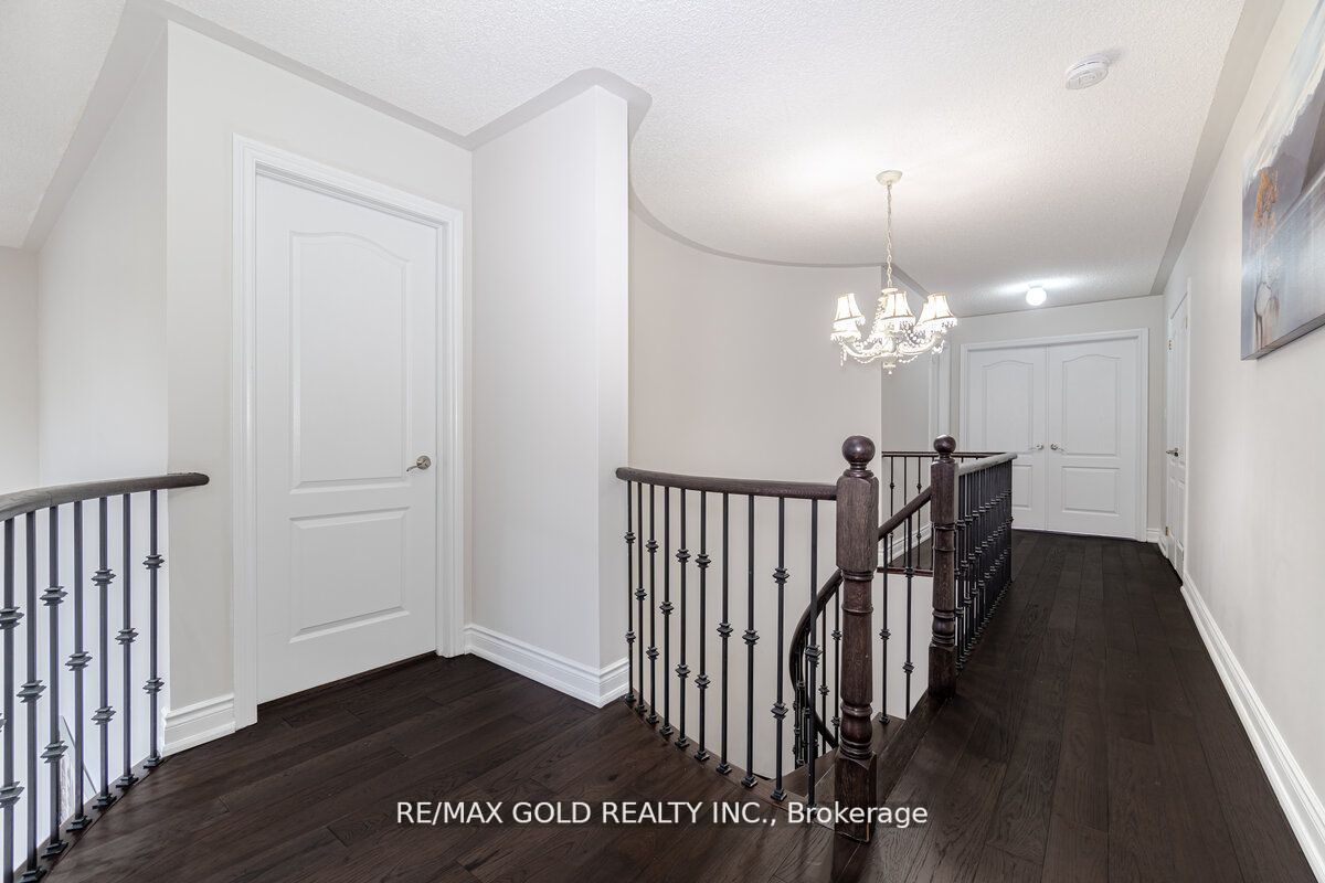Listing W6637748 - Large Photo # 18