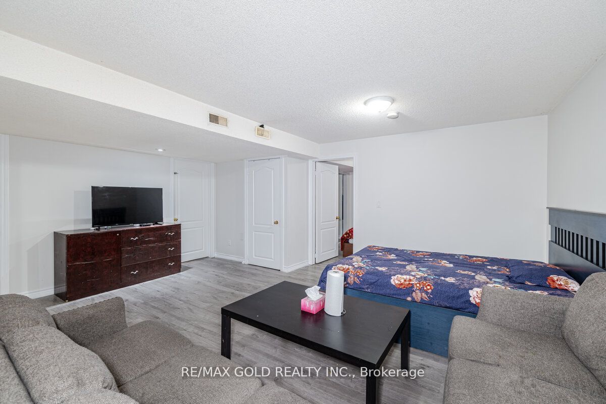 Listing W6637748 - Large Photo # 37