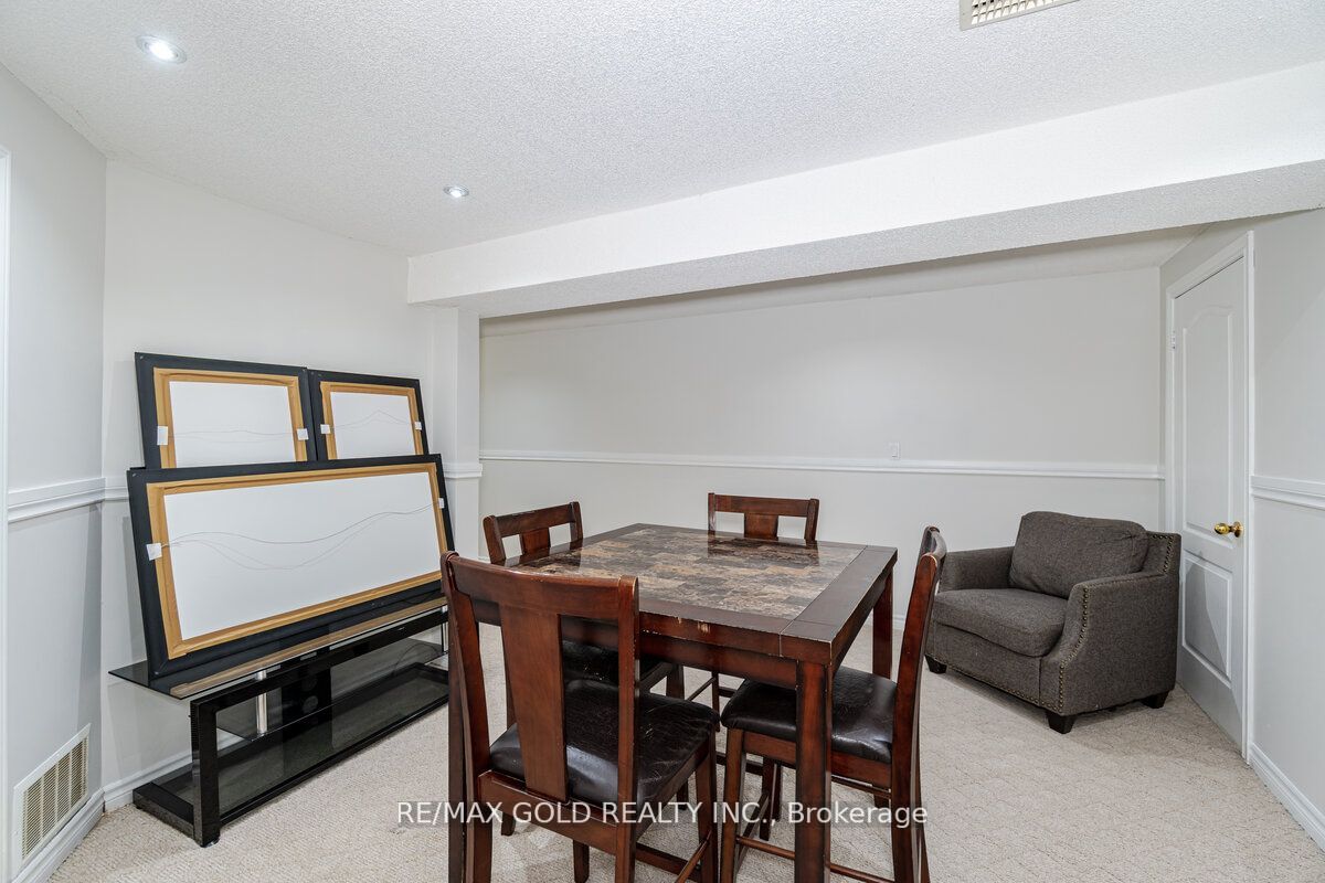 Listing W6637748 - Large Photo # 36