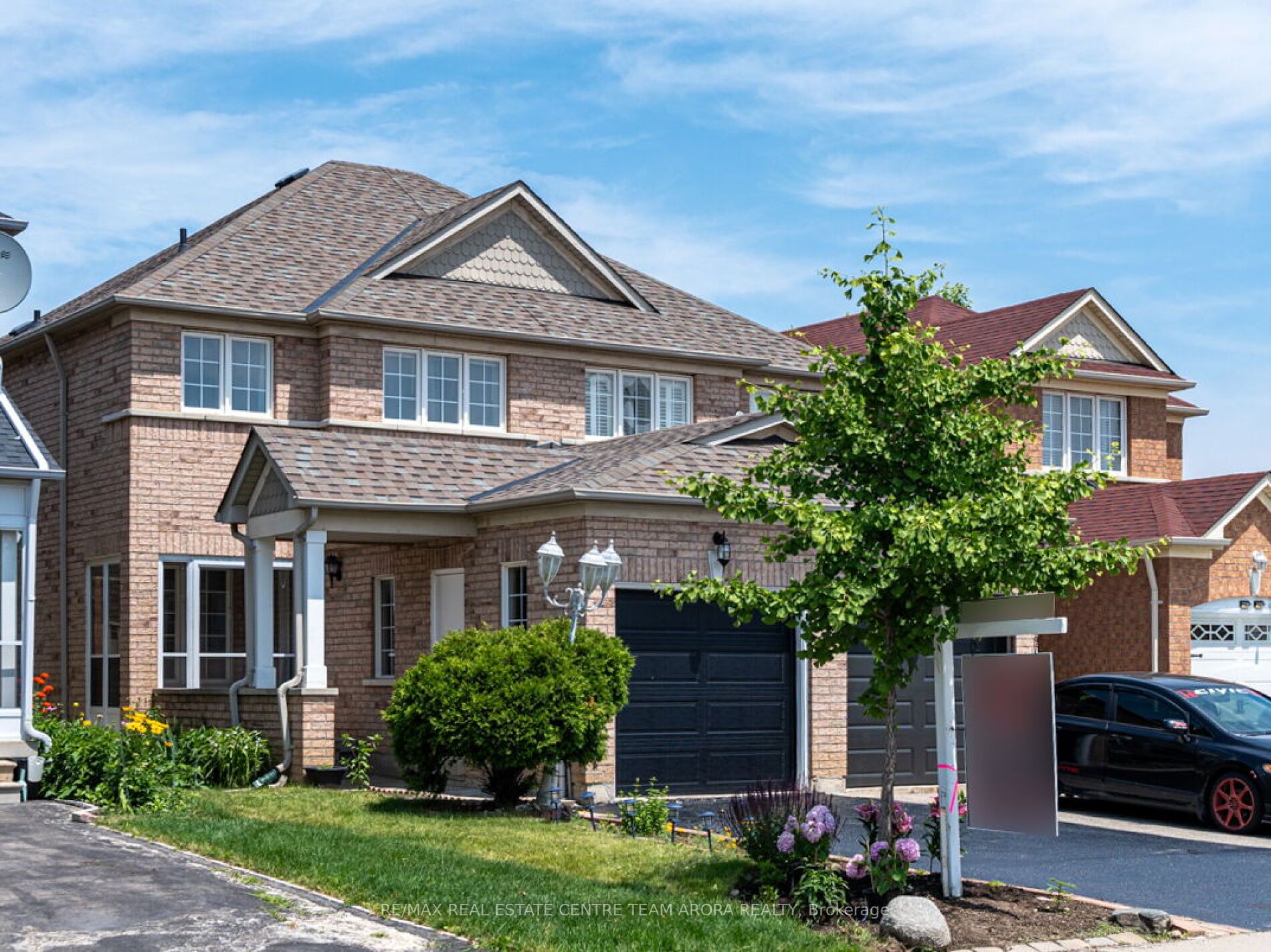 96 Summerdale Cres