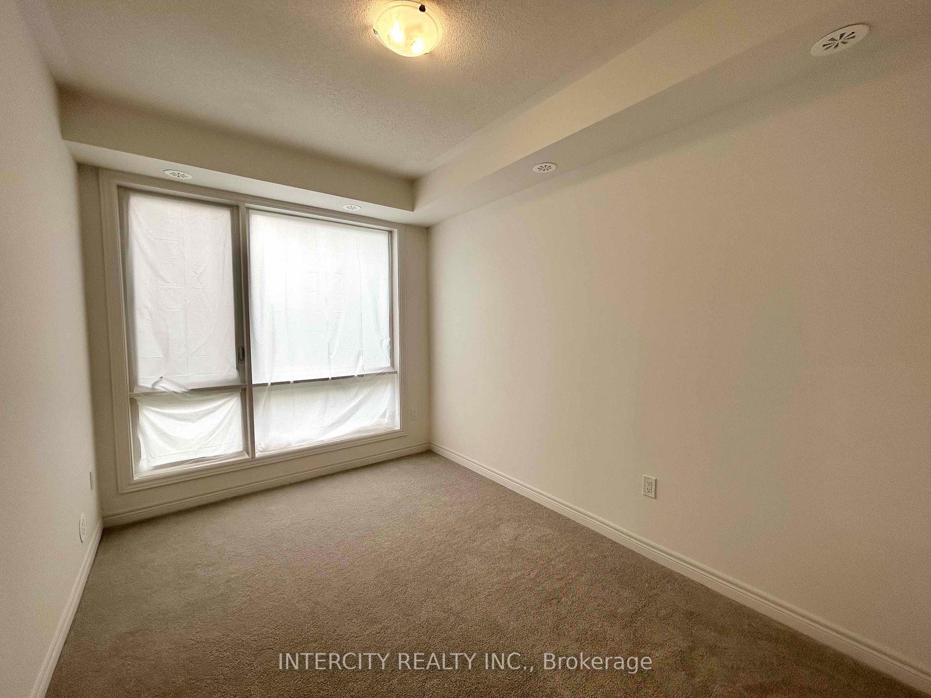 Listing W6637880 - Large Photo # 12