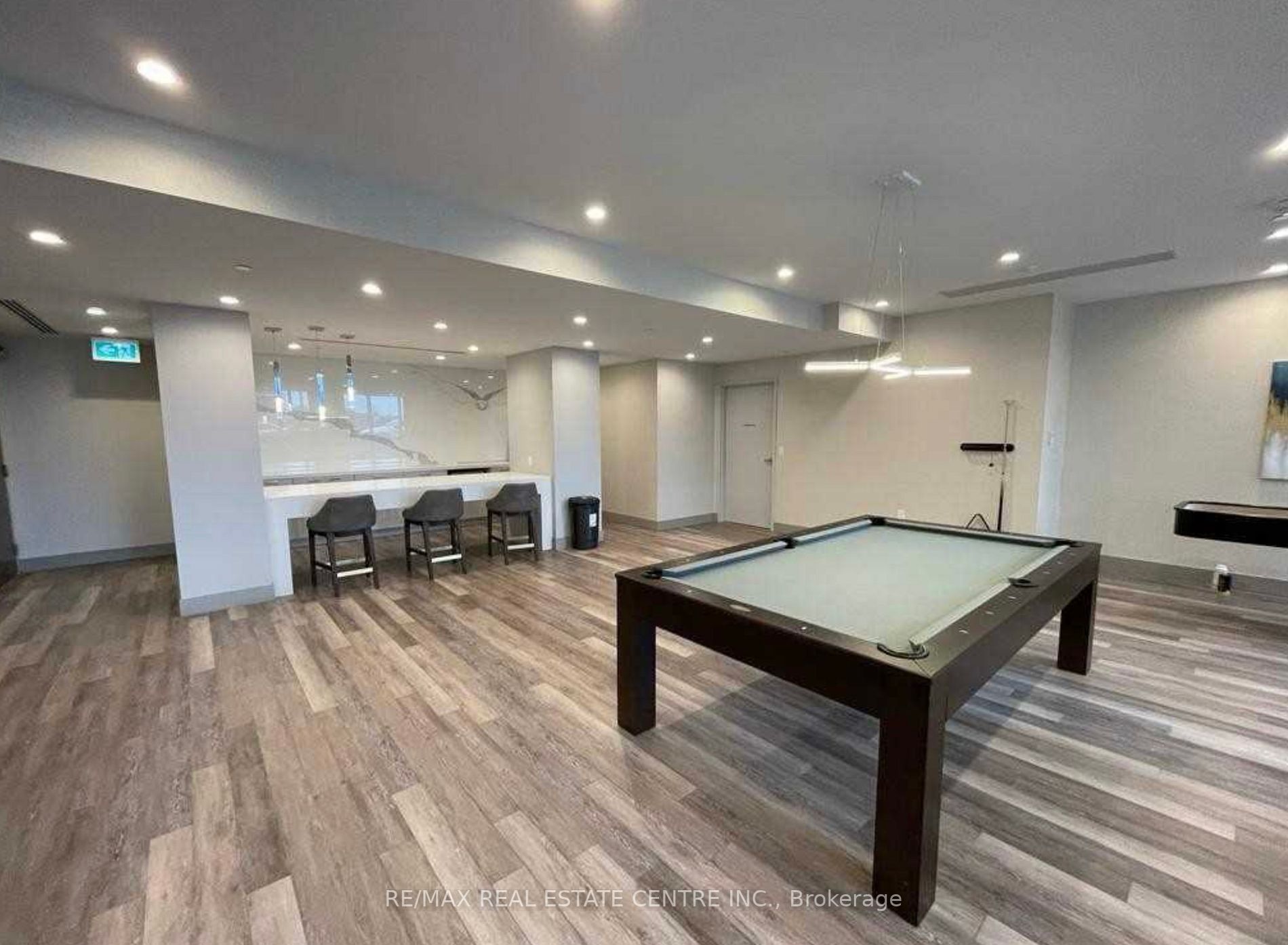 65 Watergarden Dr, #107