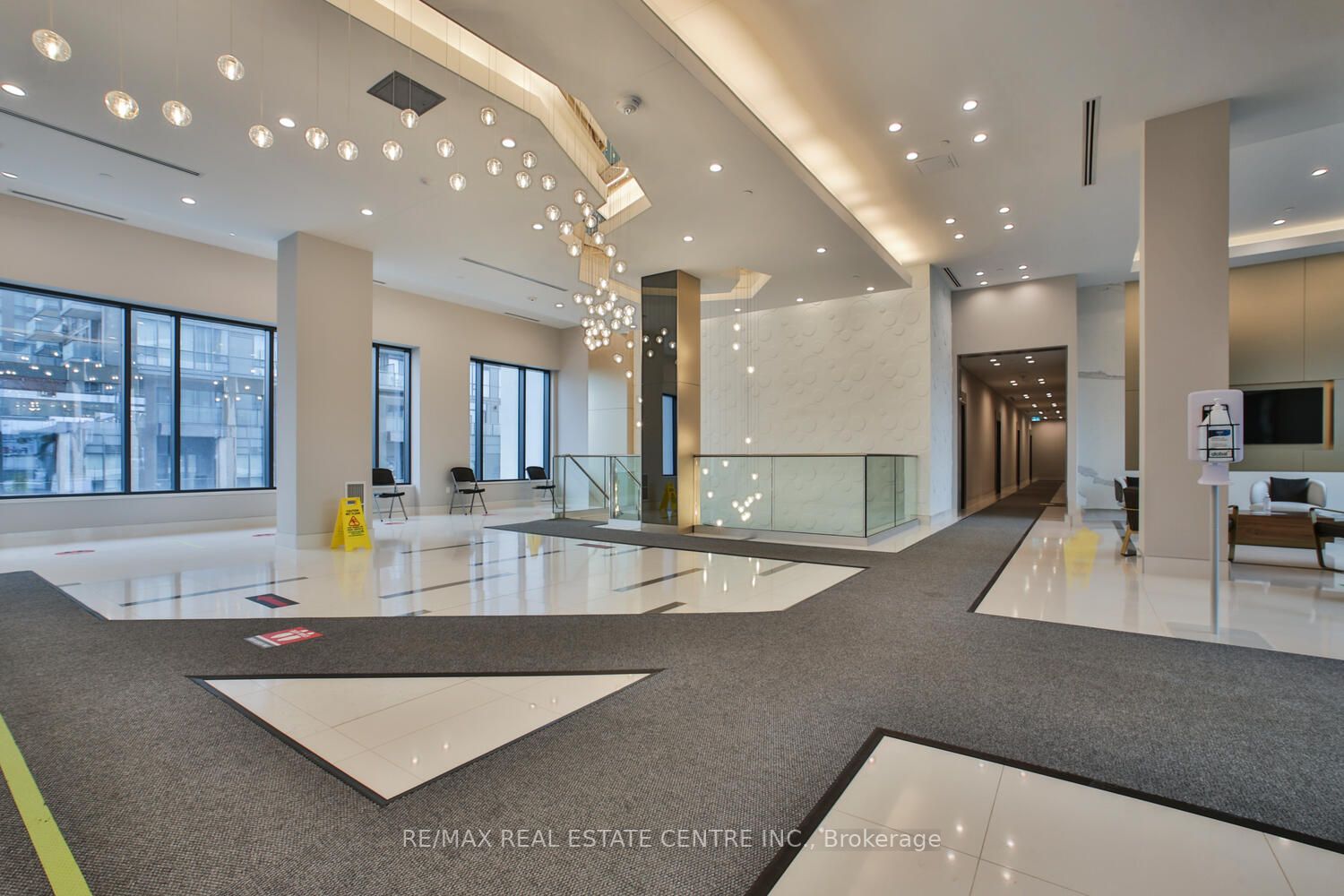 65 Watergarden Dr, #107