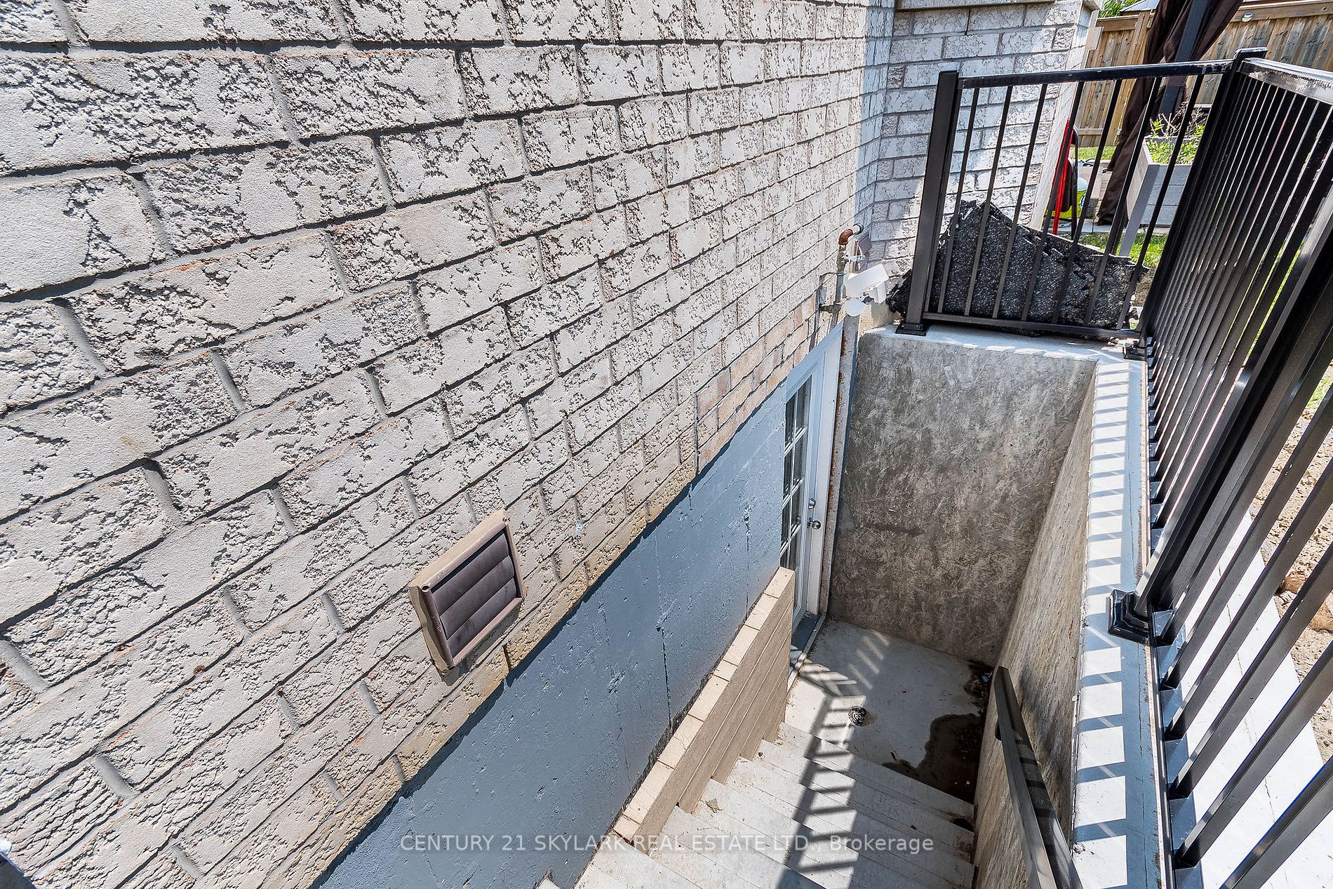 Listing W6638478 - Large Photo # 9