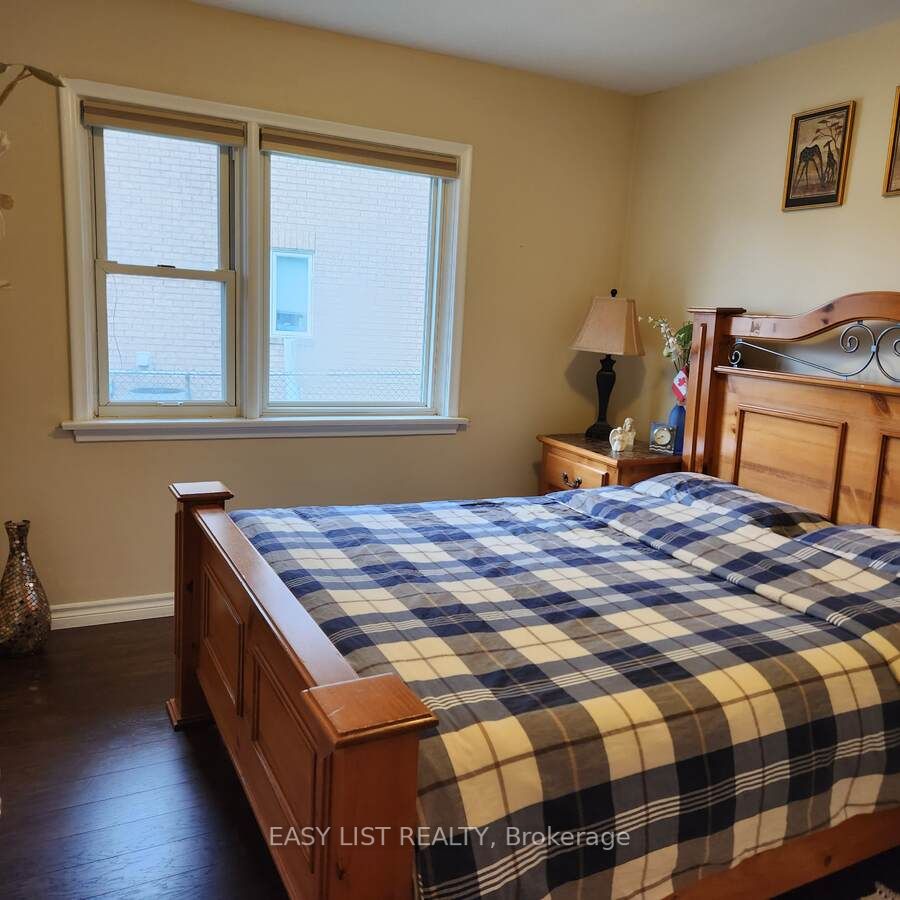 128 Prince Charles Drive