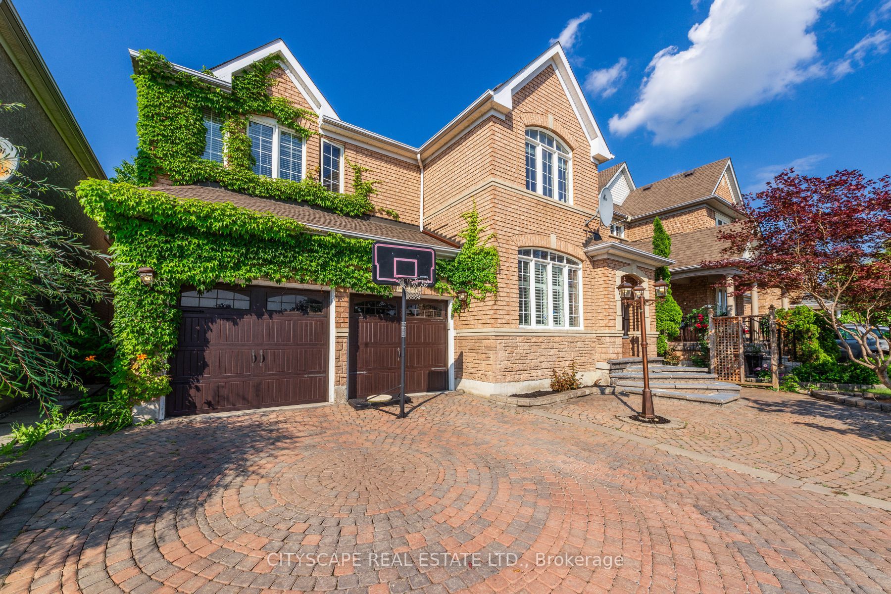 Listing W6639398 - Large Photo # 2