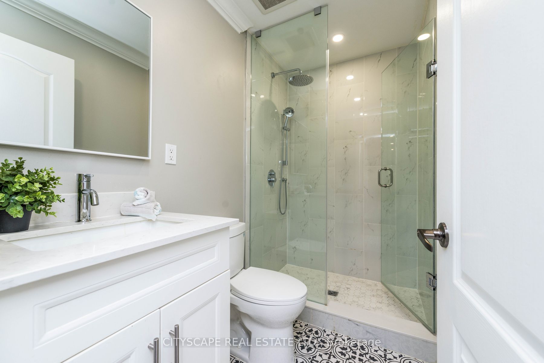 Listing W6639398 - Large Photo # 17