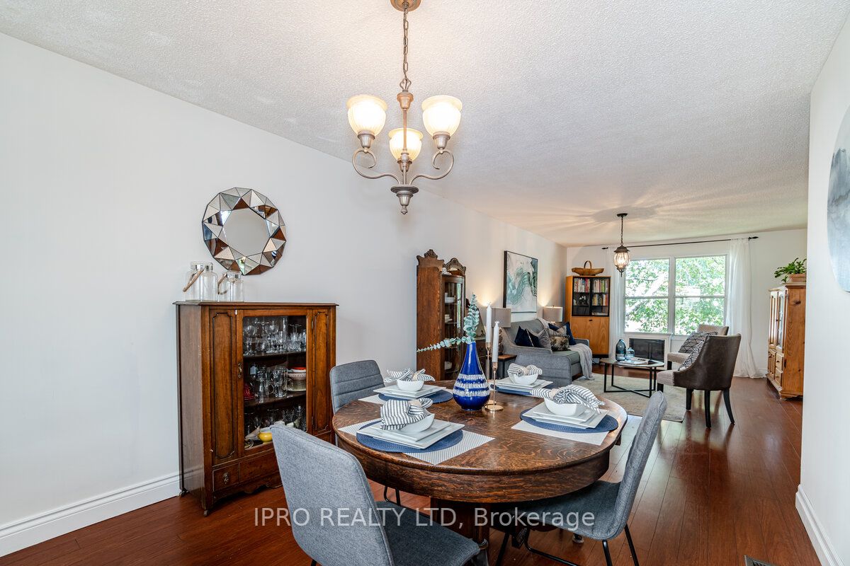 219 Rutherford Road N