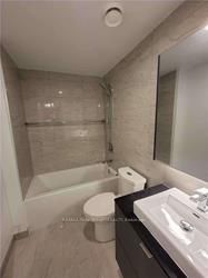 7 Smith Cres, #601
