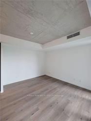 7 Smith Cres, #601