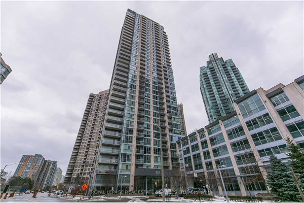 225 Webb Dr, Mississauga