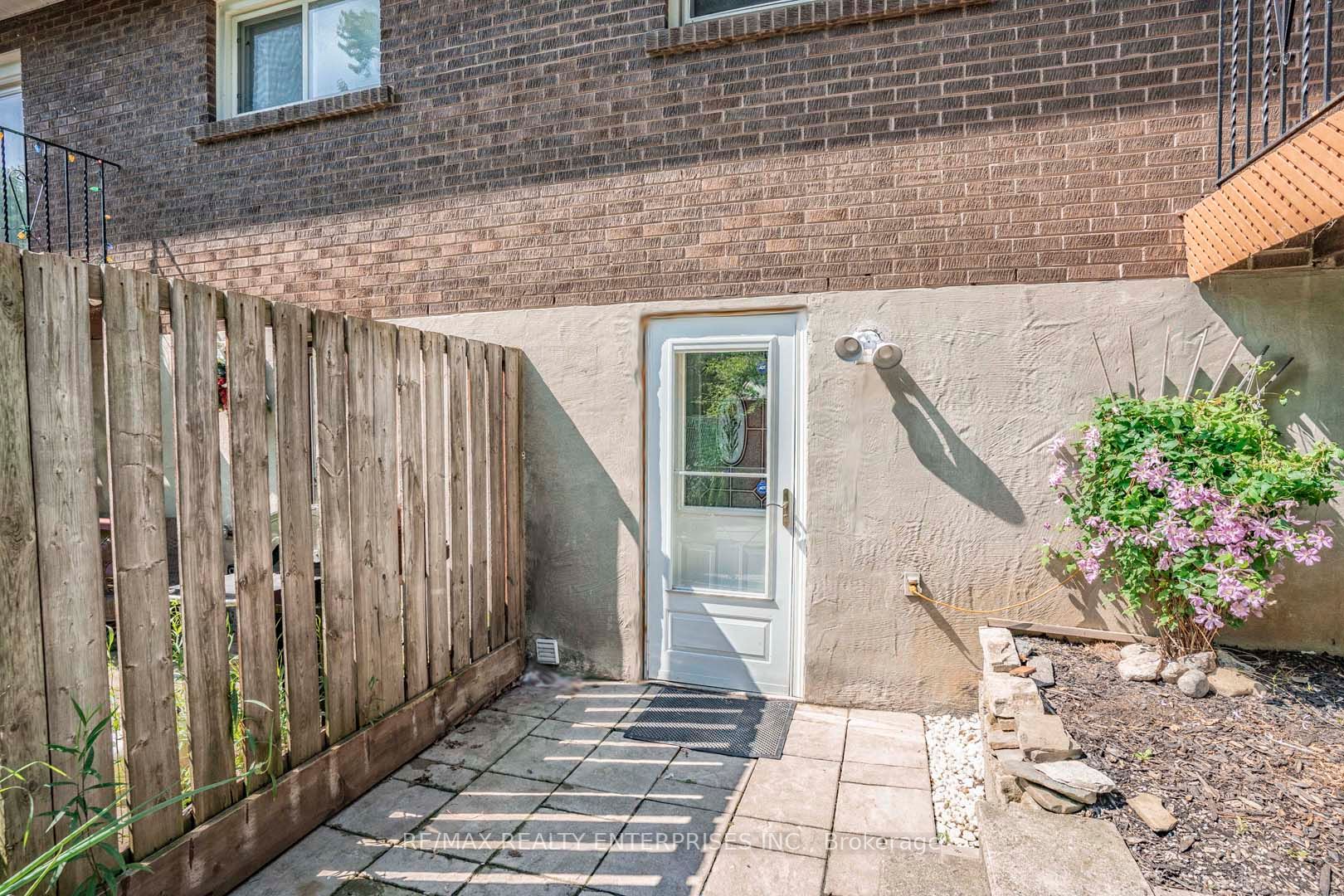 41 Bremen Lane